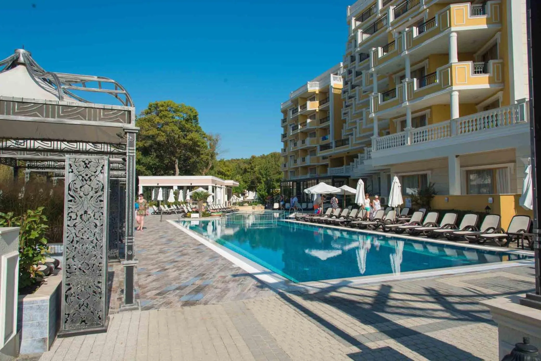 Swimming pool in Marina Sands Bijou Boutique - excellent choice for travelers visiting Obzor 2-4p