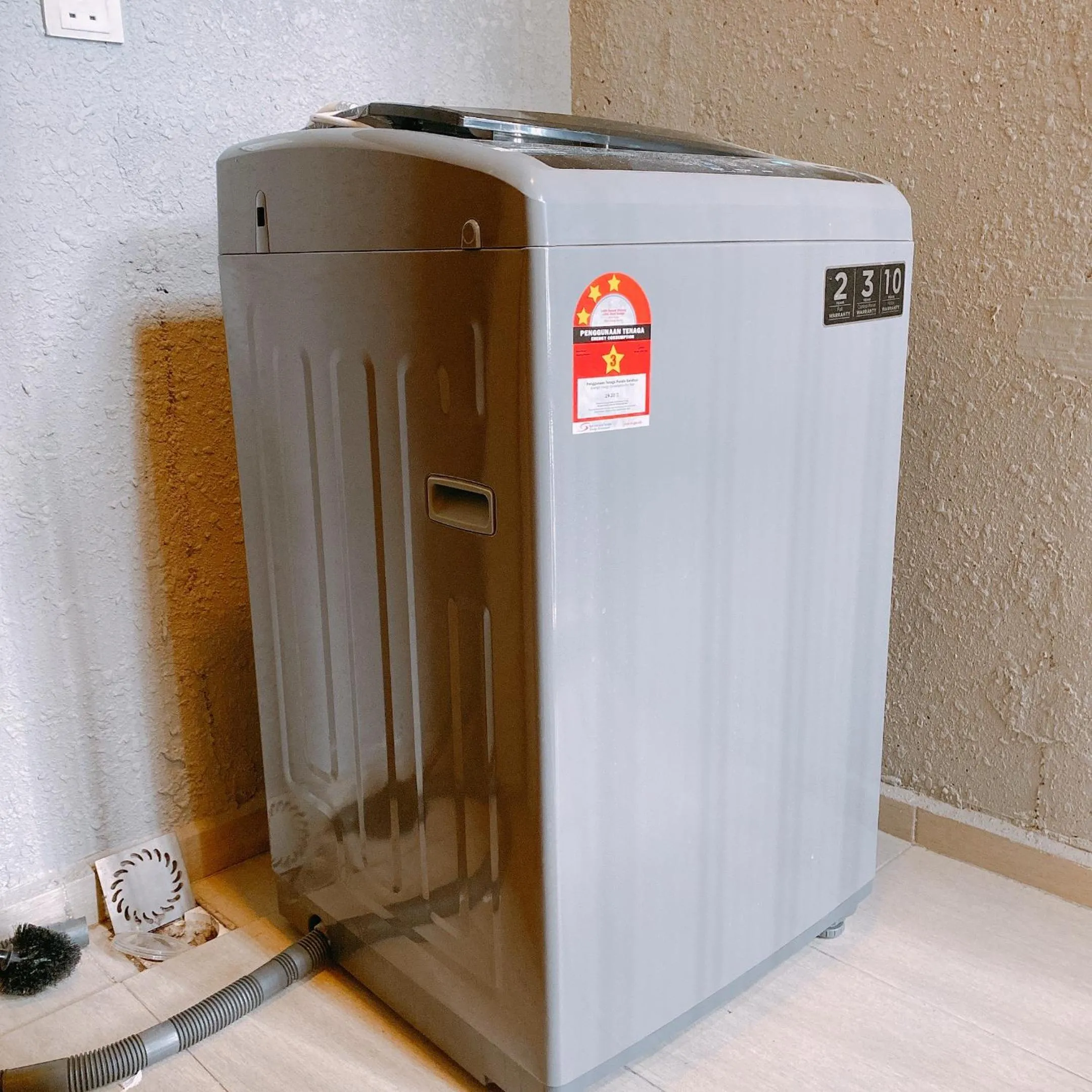 washing machine in Eko Cheras Residences by De Space