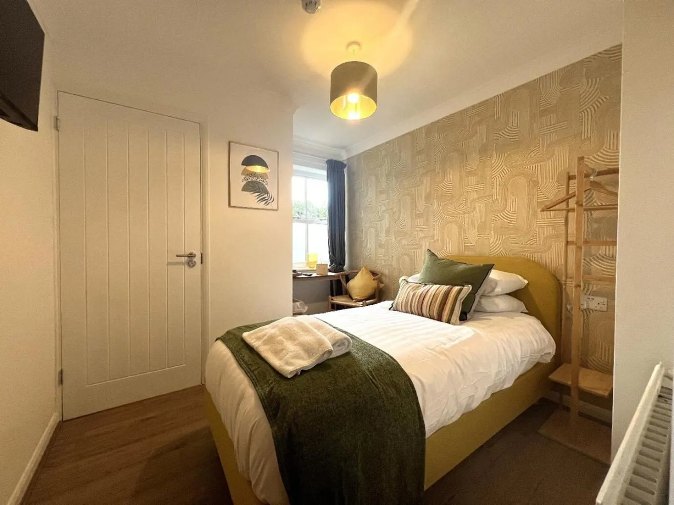 Bedroom, Bed in The Bramley House Hotel