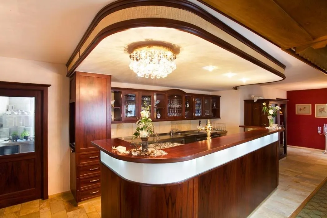 Kitchen or kitchenette in Hotel Hohe Linde