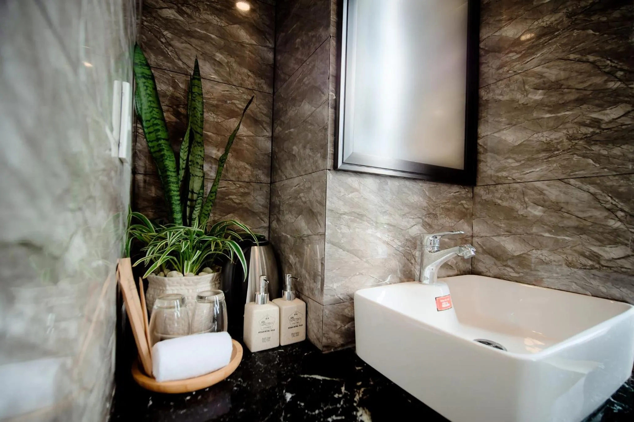 Bathroom in Hoian Royal Villa