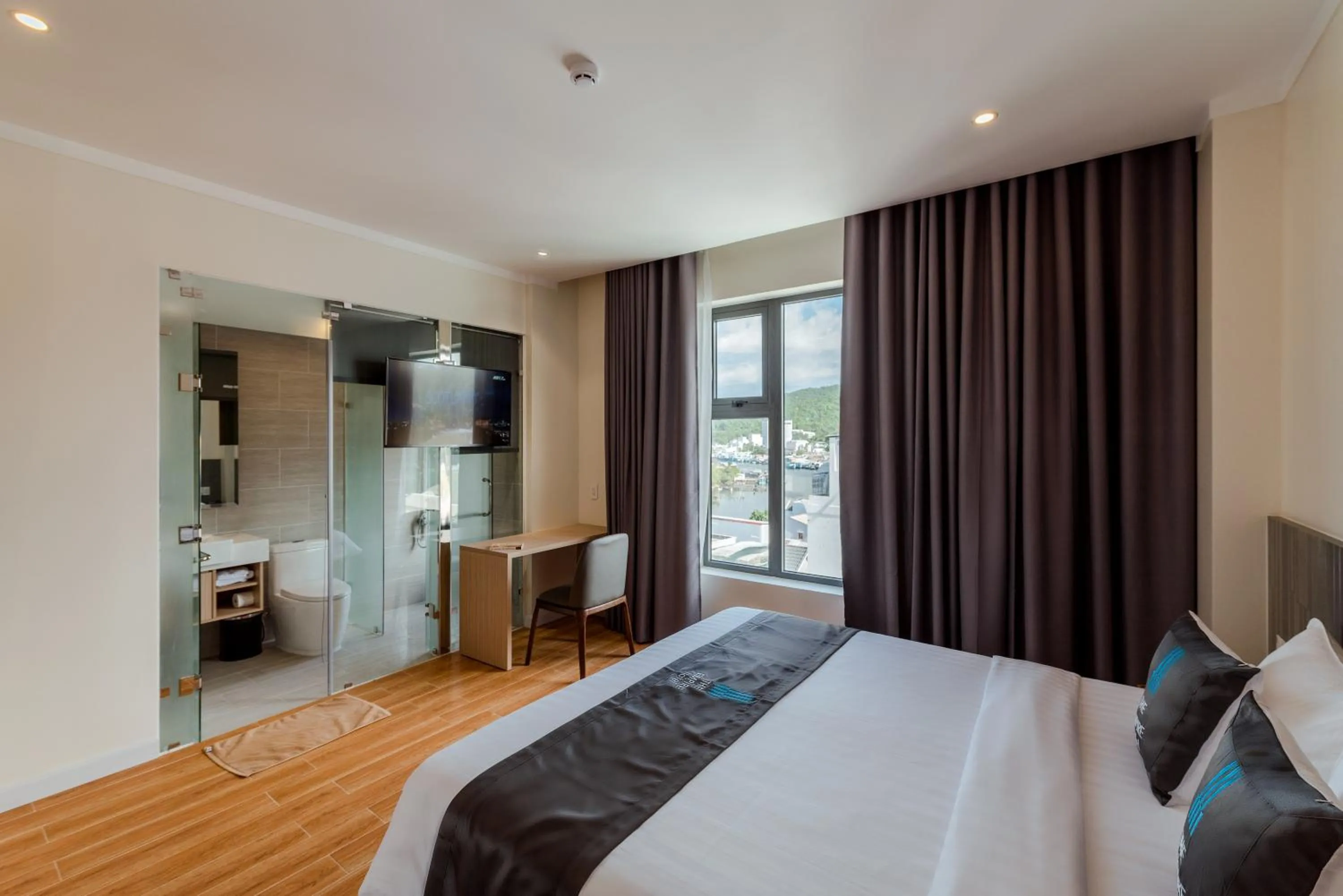 Bed in The Empire Hotel