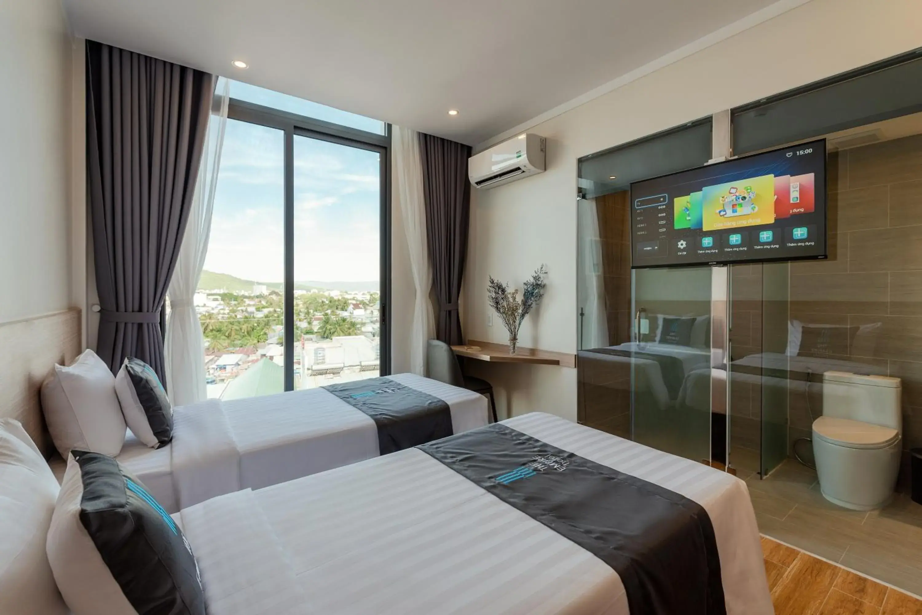 Standard Twin Room in The Empire Hotel Standard Twin Room in The Empire Hotel