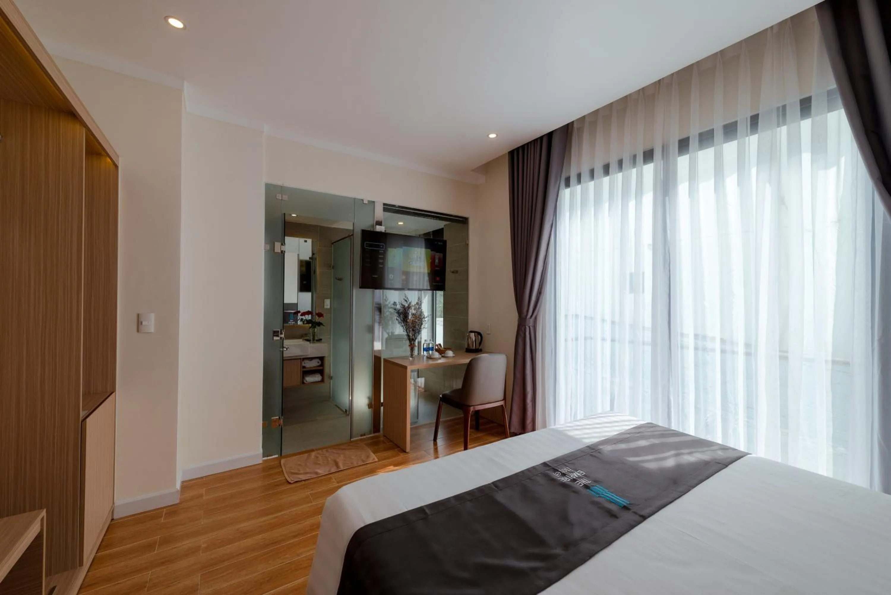 Bed in The Empire Hotel