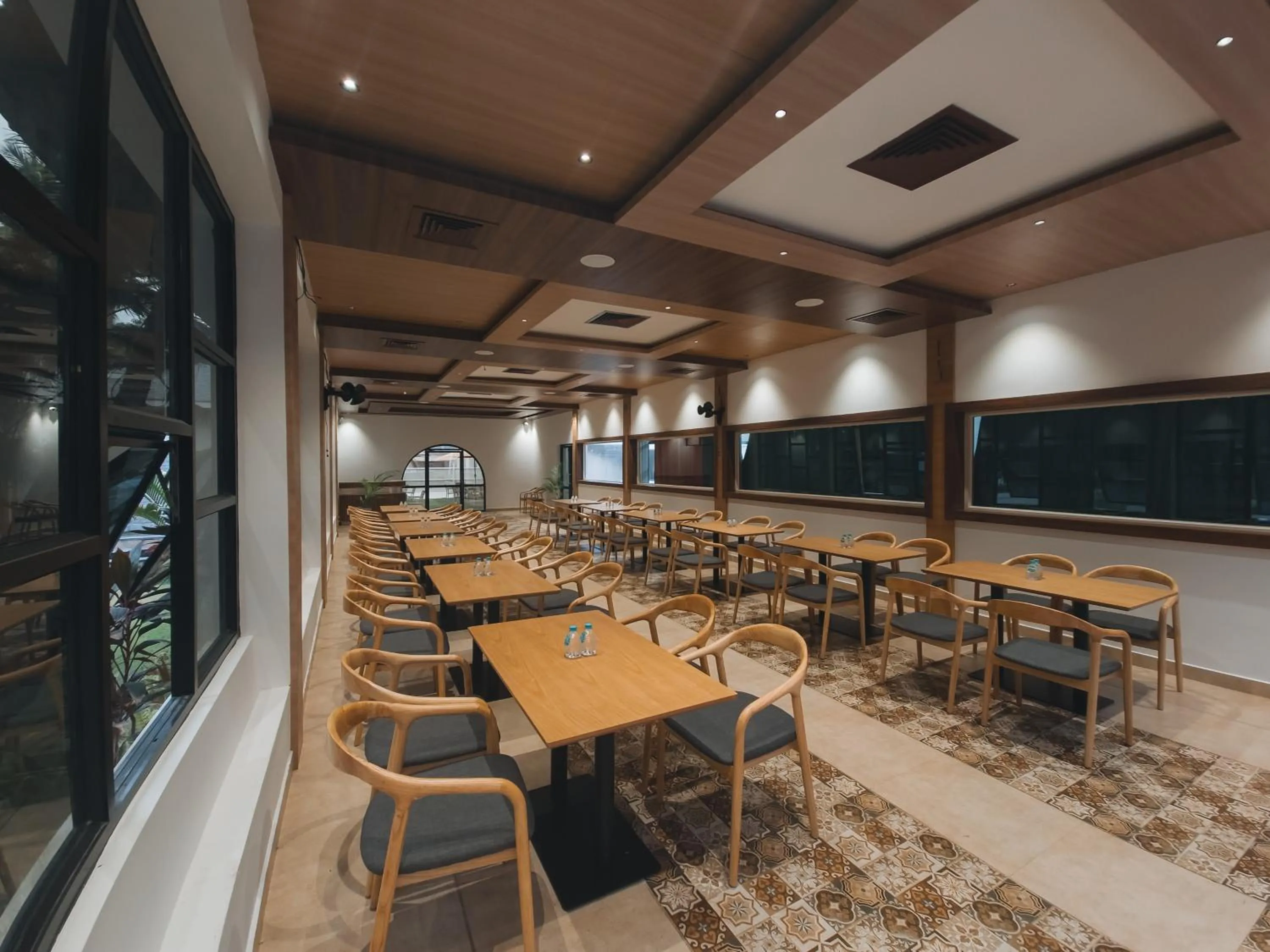 Restaurant/places to eat in RK RESORTS