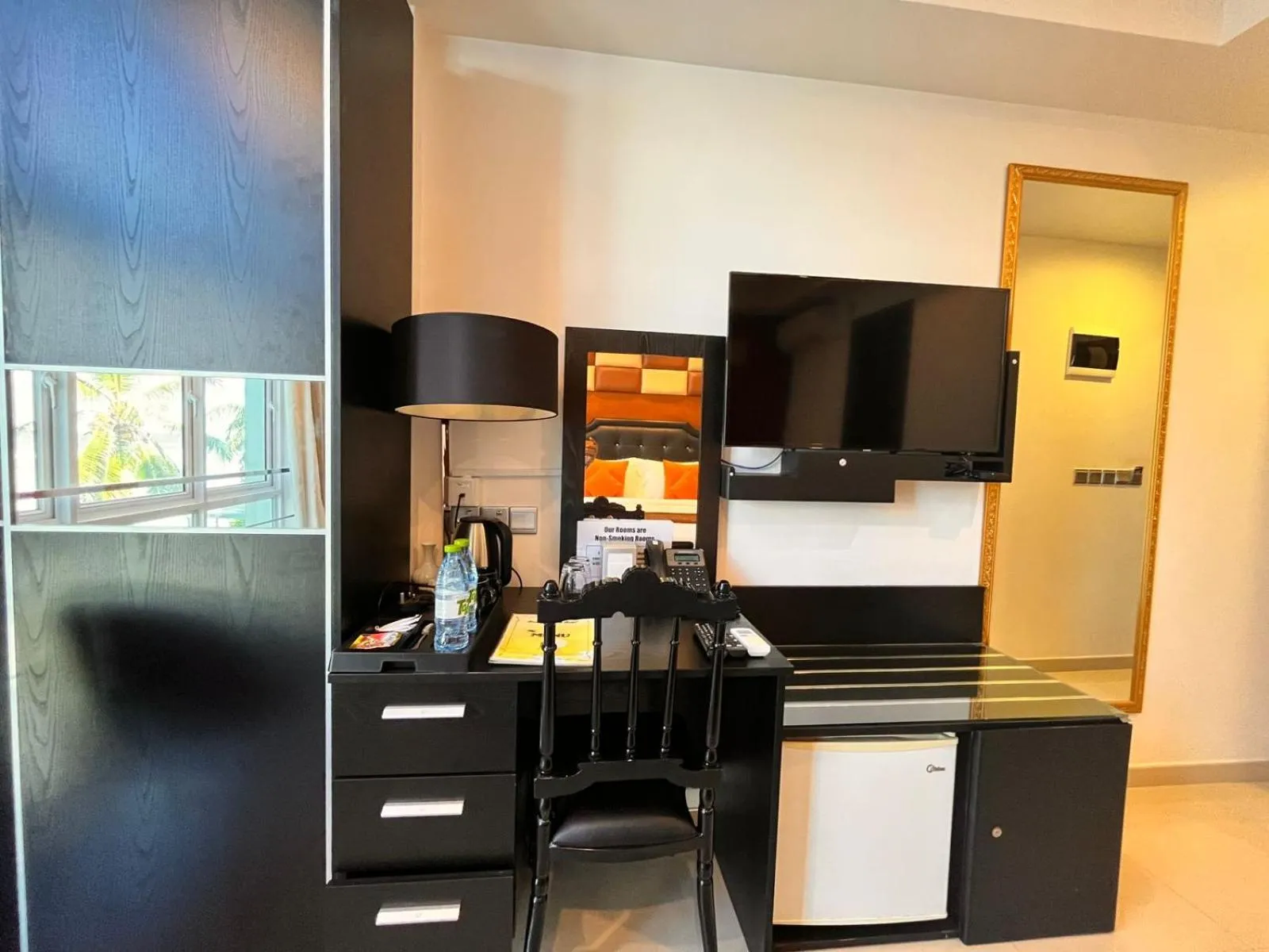 TV and multimedia in Rivethi Beach