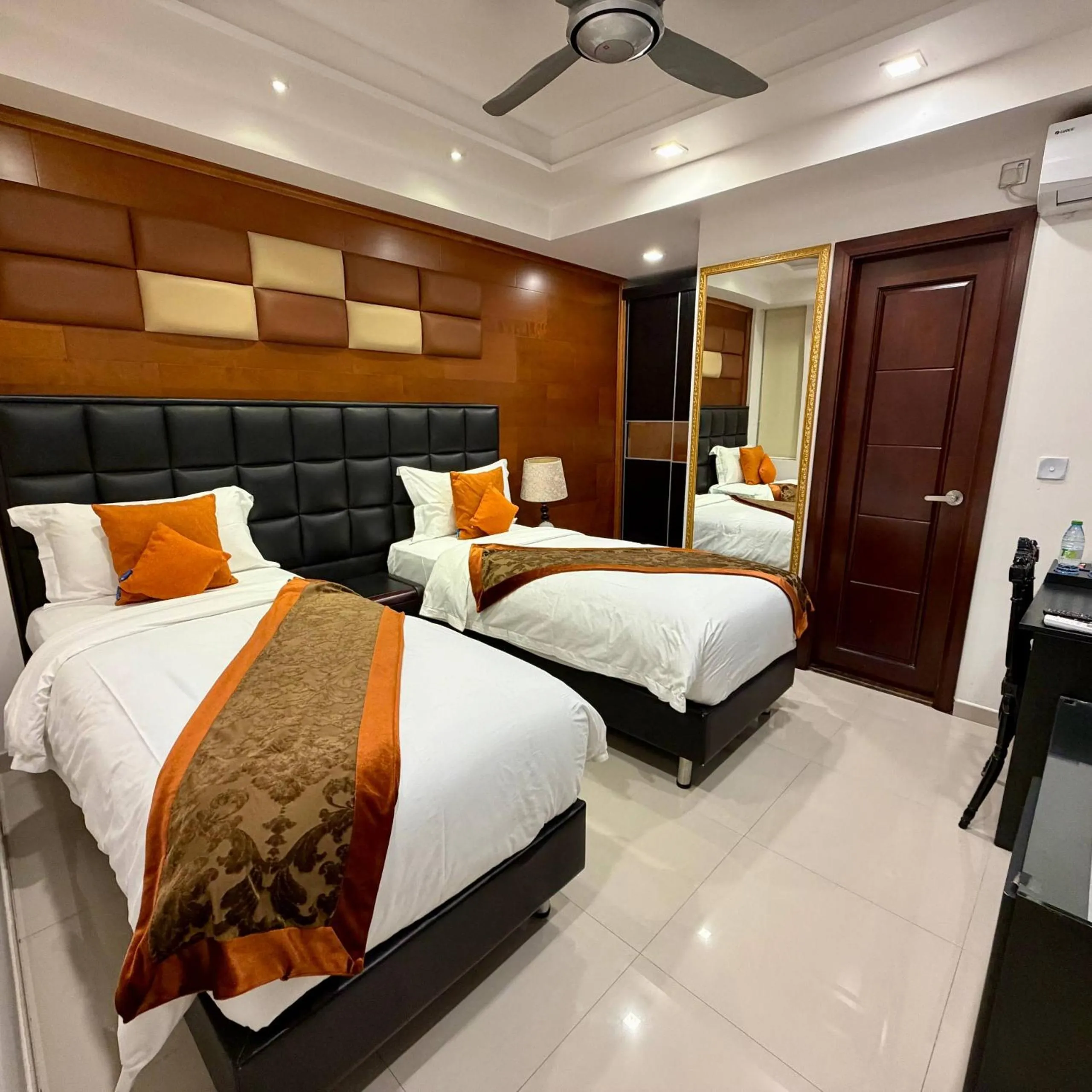 Bed in Rivethi Beach