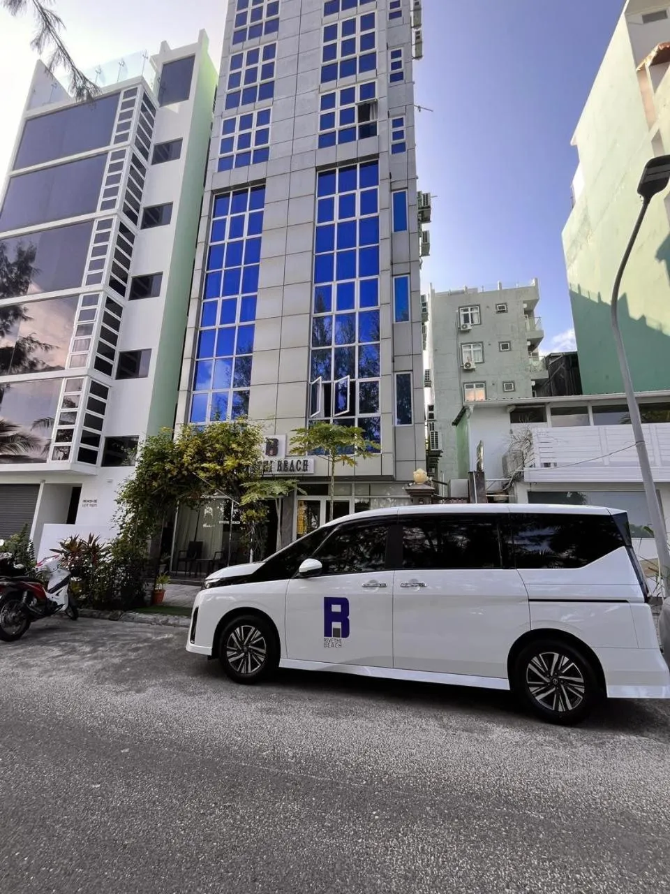 shuttle in Rivethi Beach