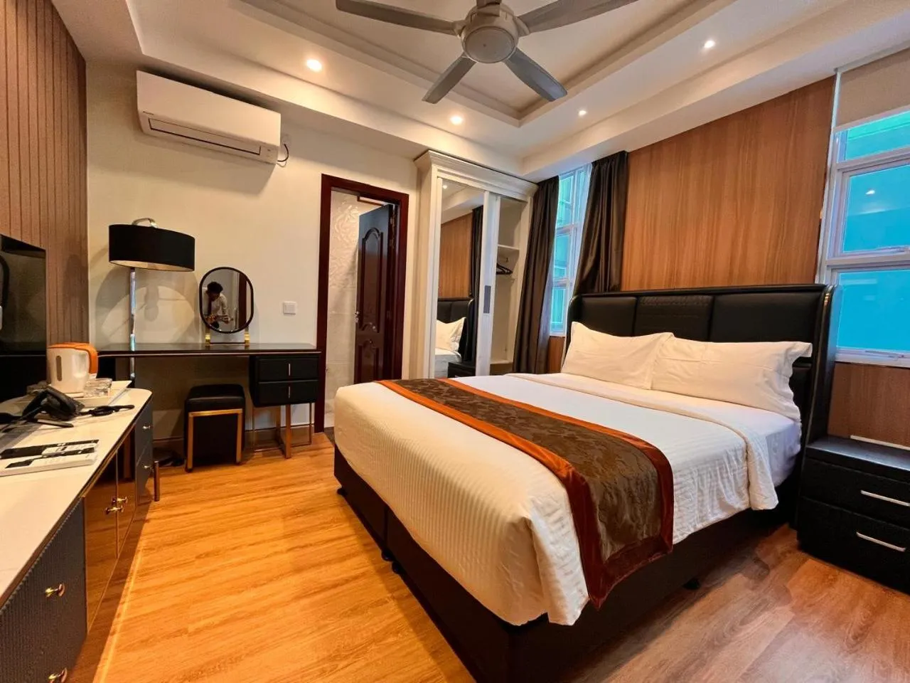 Bed in Rivethi Beach