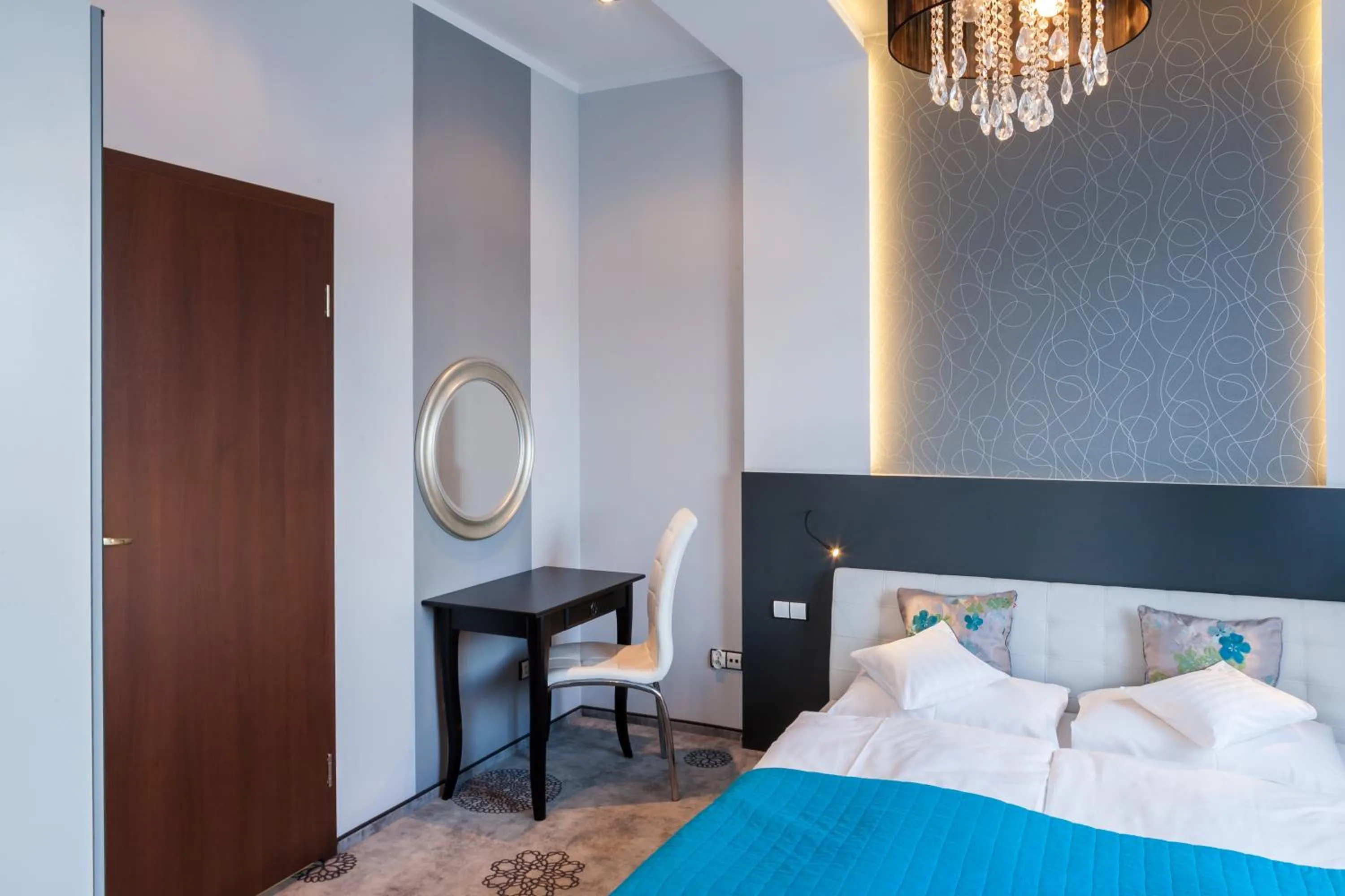 Photo of the whole room, Bed in Hotel Mikulski