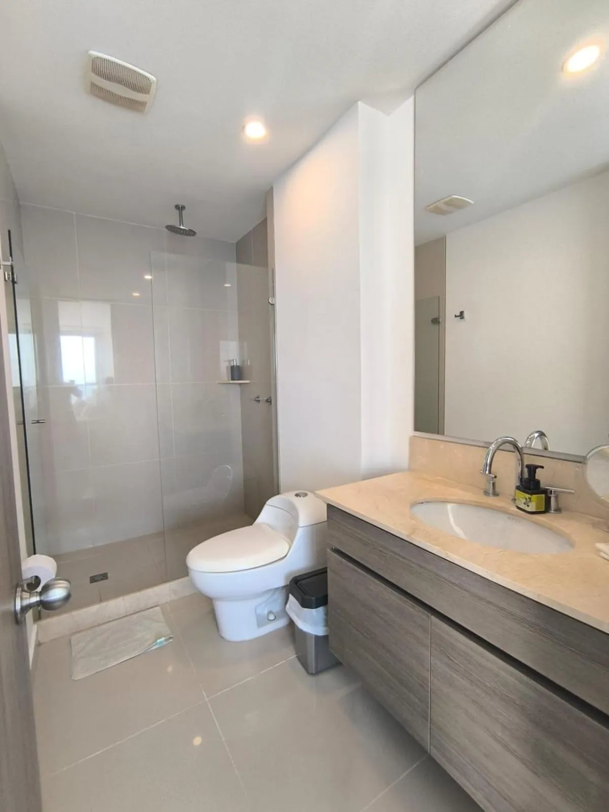 Bathroom in Apartamentos frente al mar en Morros City