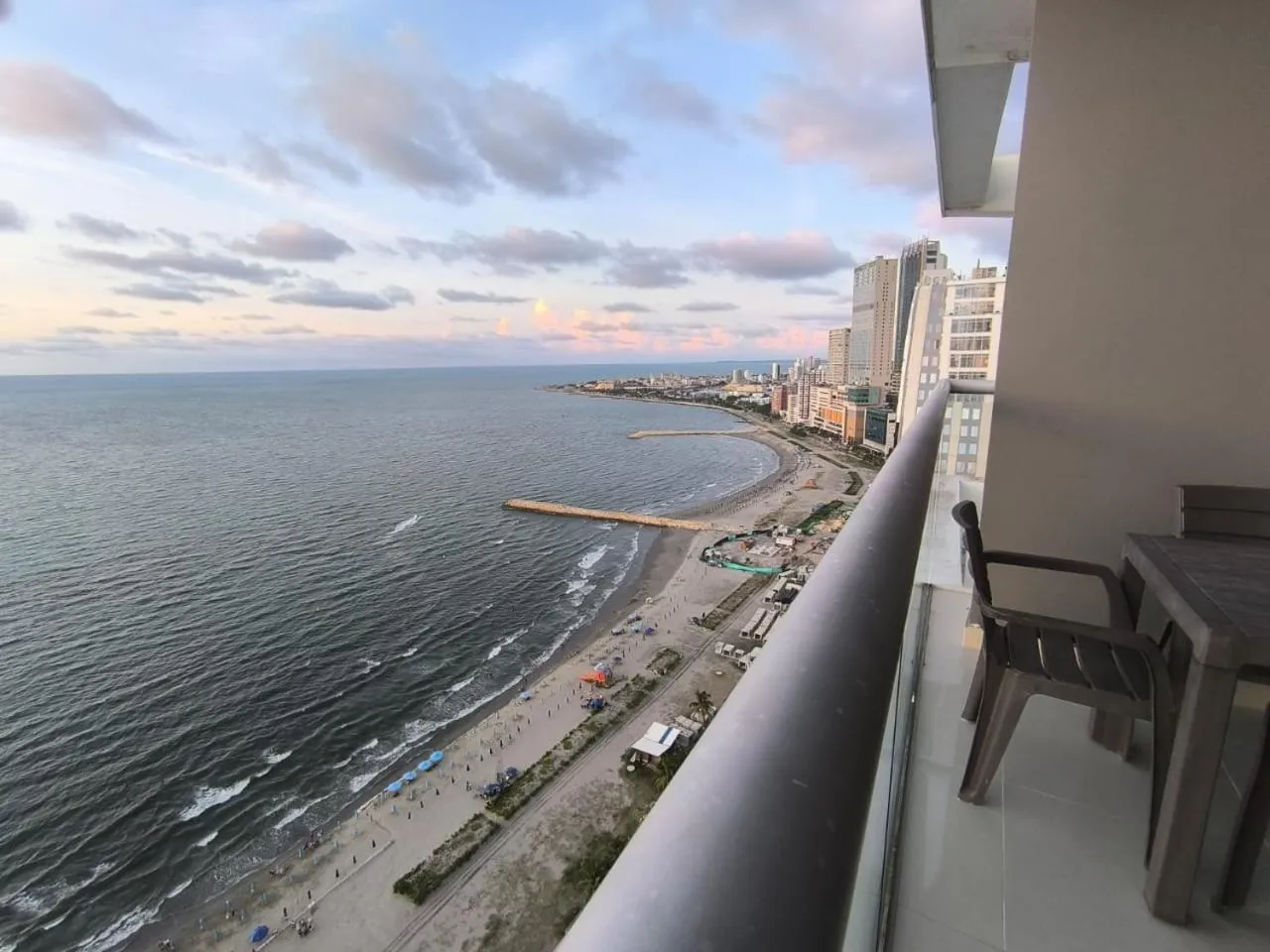 City view in Apartamentos frente al mar en Morros City