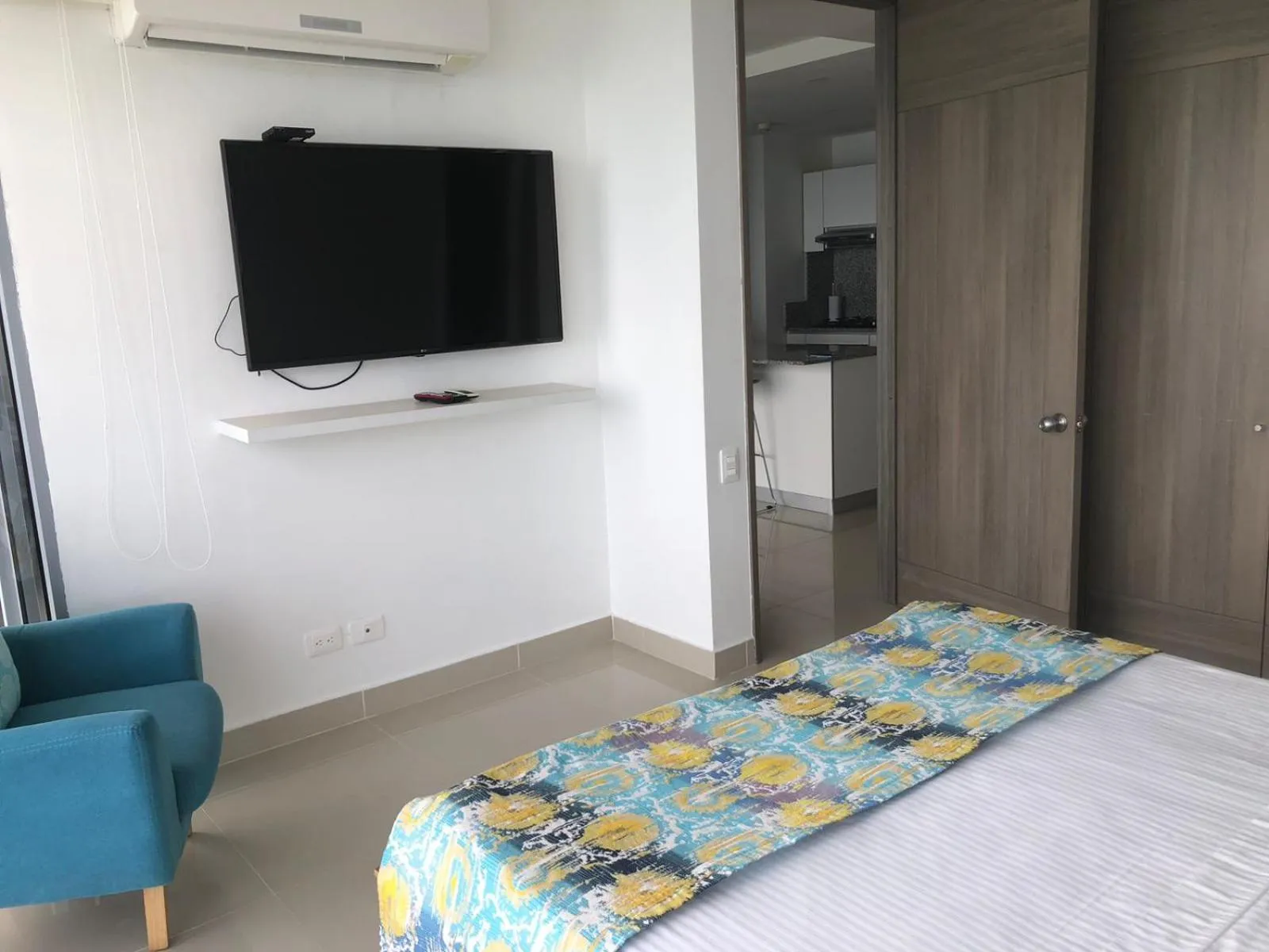 TV and multimedia, Bed in Apartamentos frente al mar en Morros City