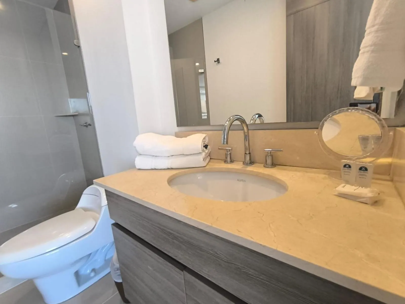 Bathroom in Apartamentos frente al mar en Morros City