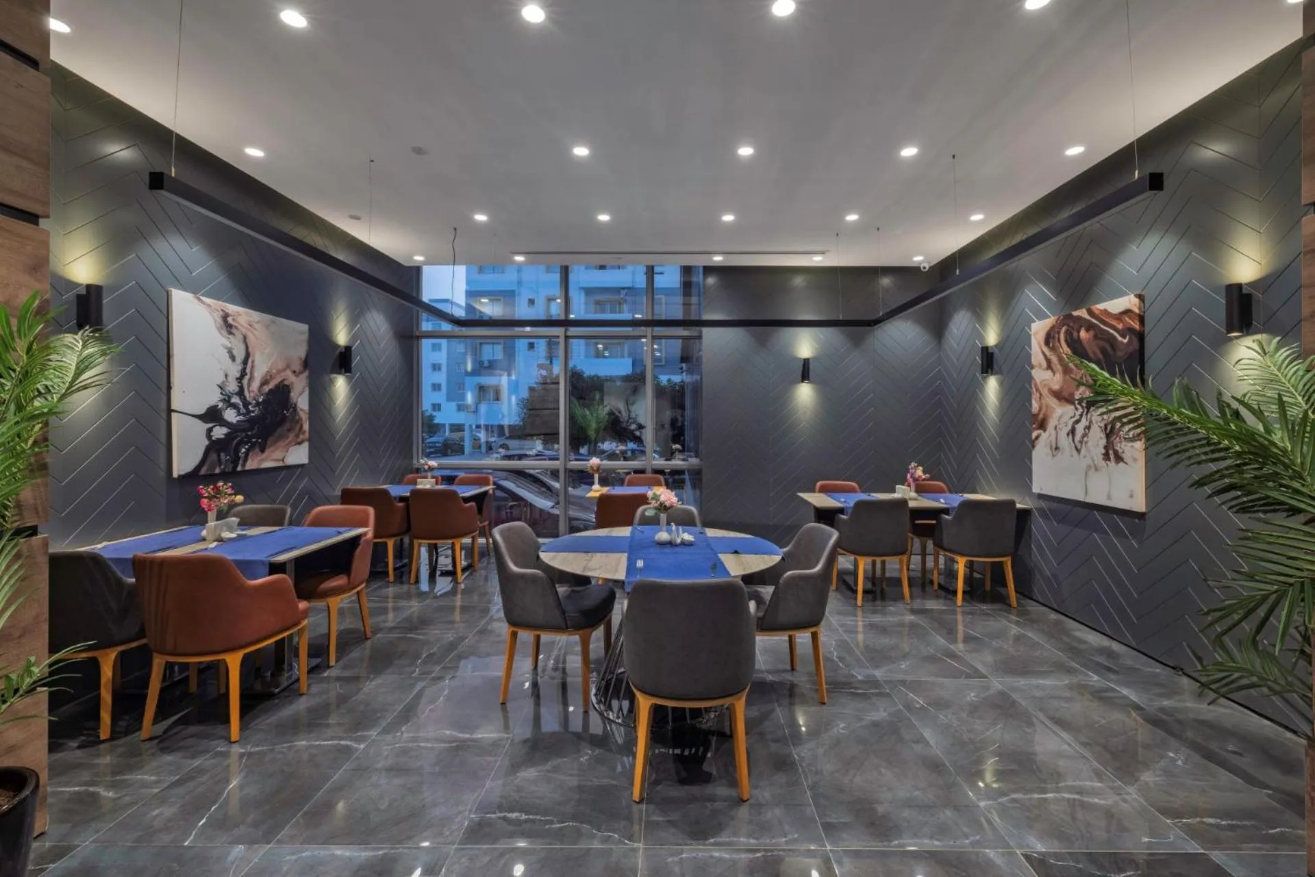 Grand Sapphire City Hotel