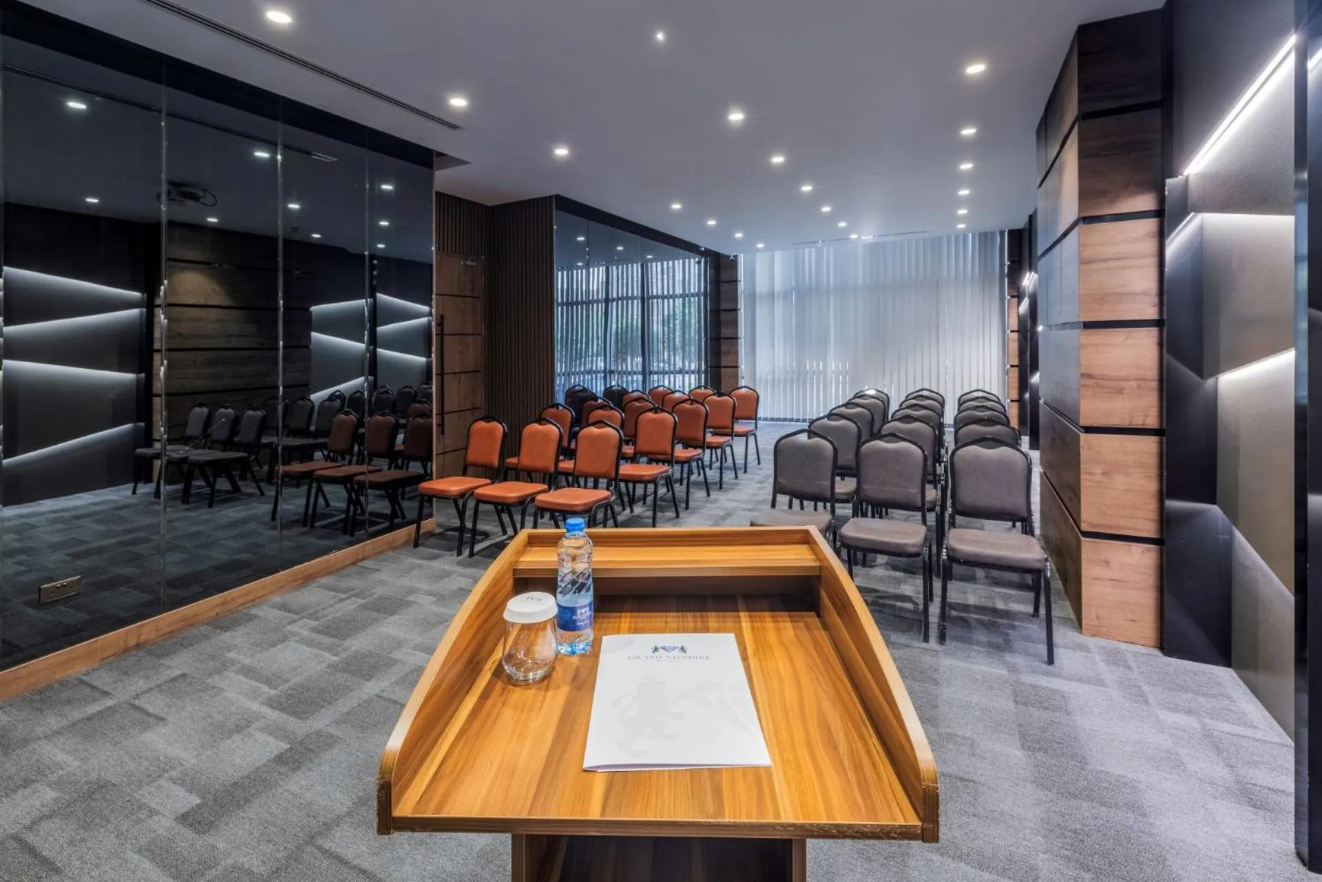 Grand Sapphire City Hotel