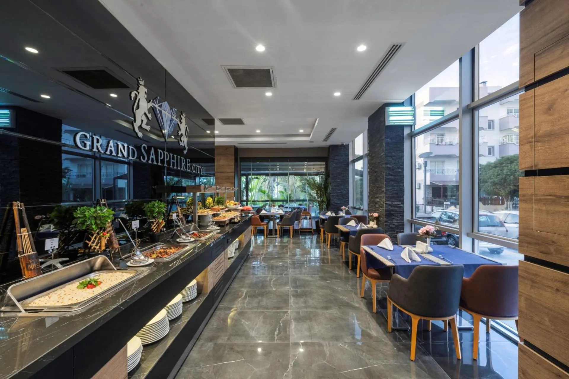 Grand Sapphire City Hotel