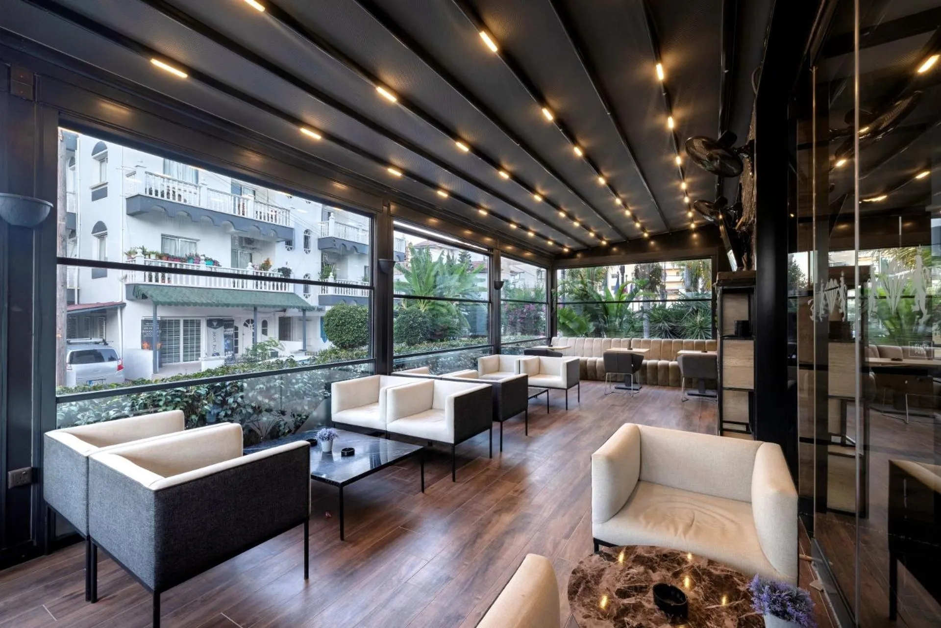 Grand Sapphire City Hotel