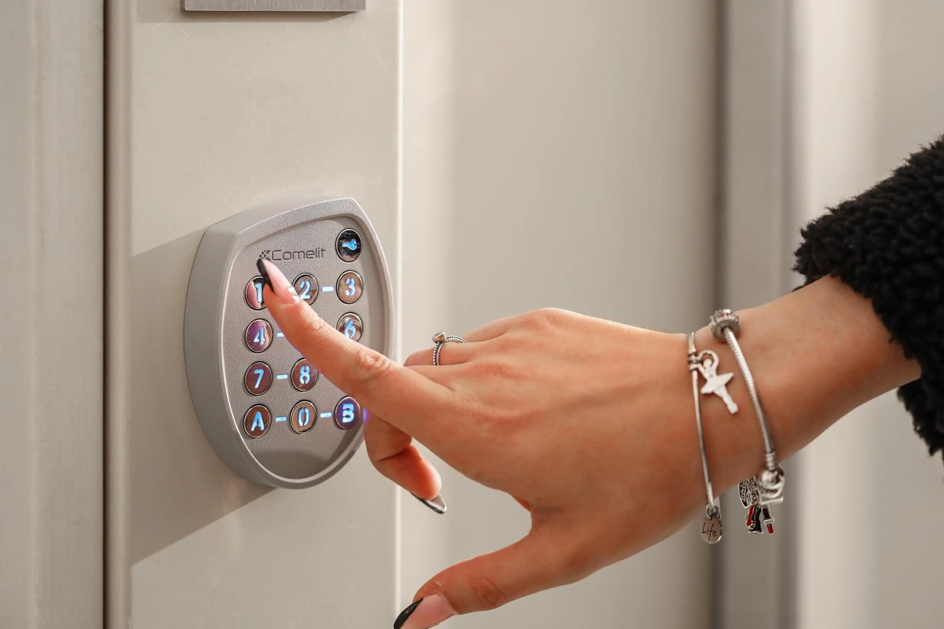 Area and facilities in Gallery Suite