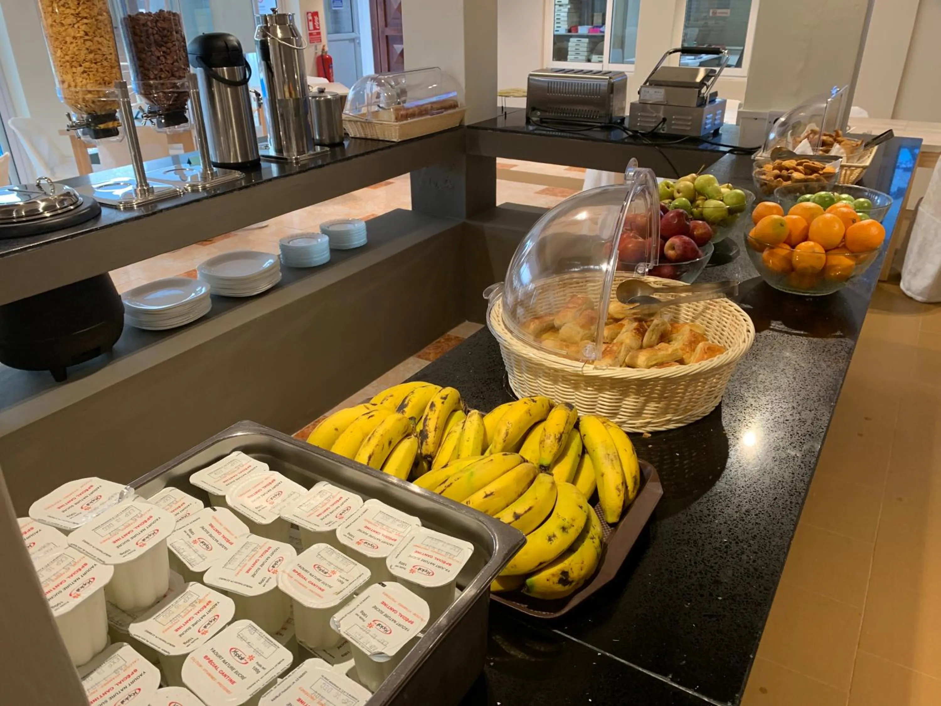 Buffet breakfast in Sikamifer Tourist Resort