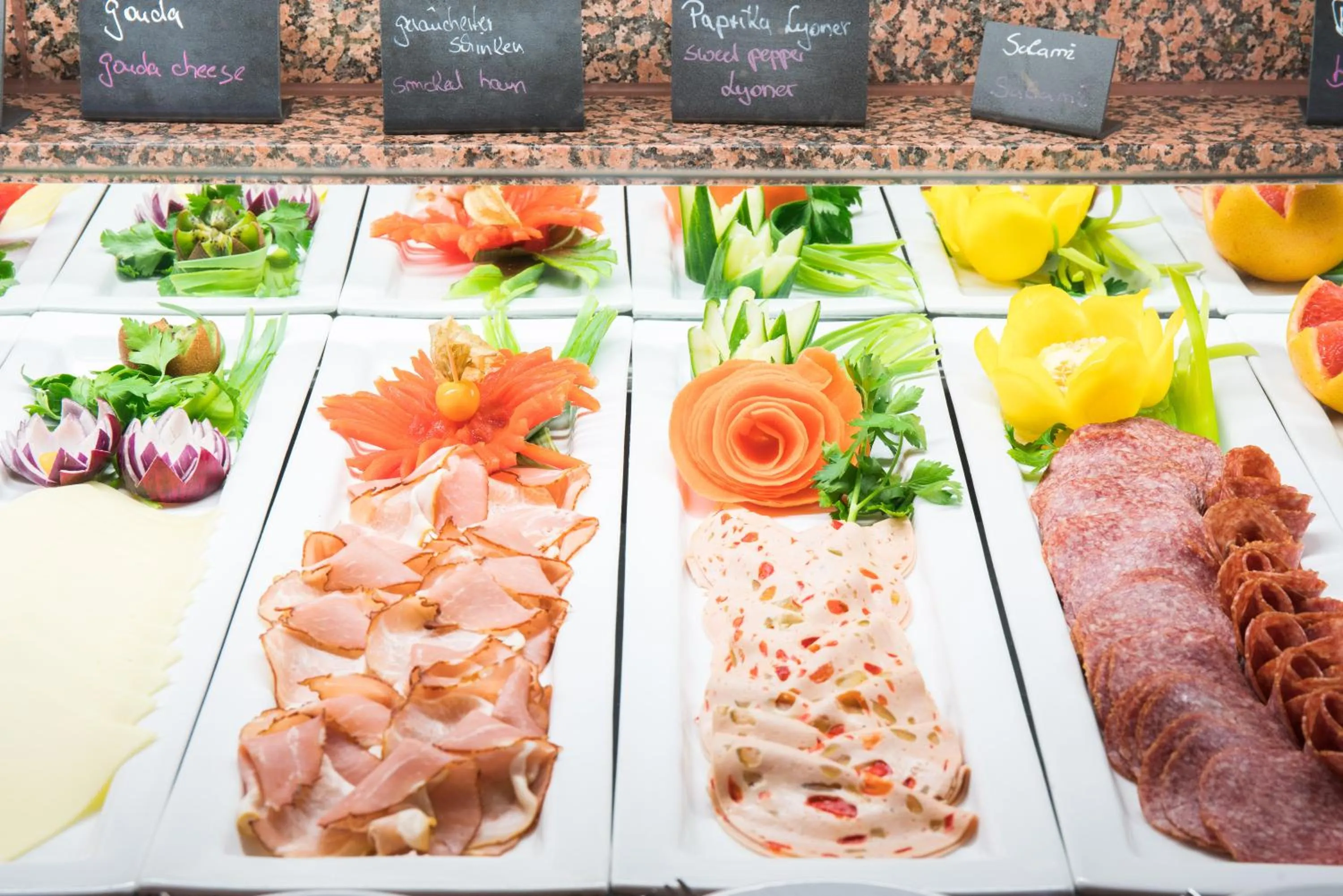 Food and drinks in Best Western Plus Hotel Am Schlossberg