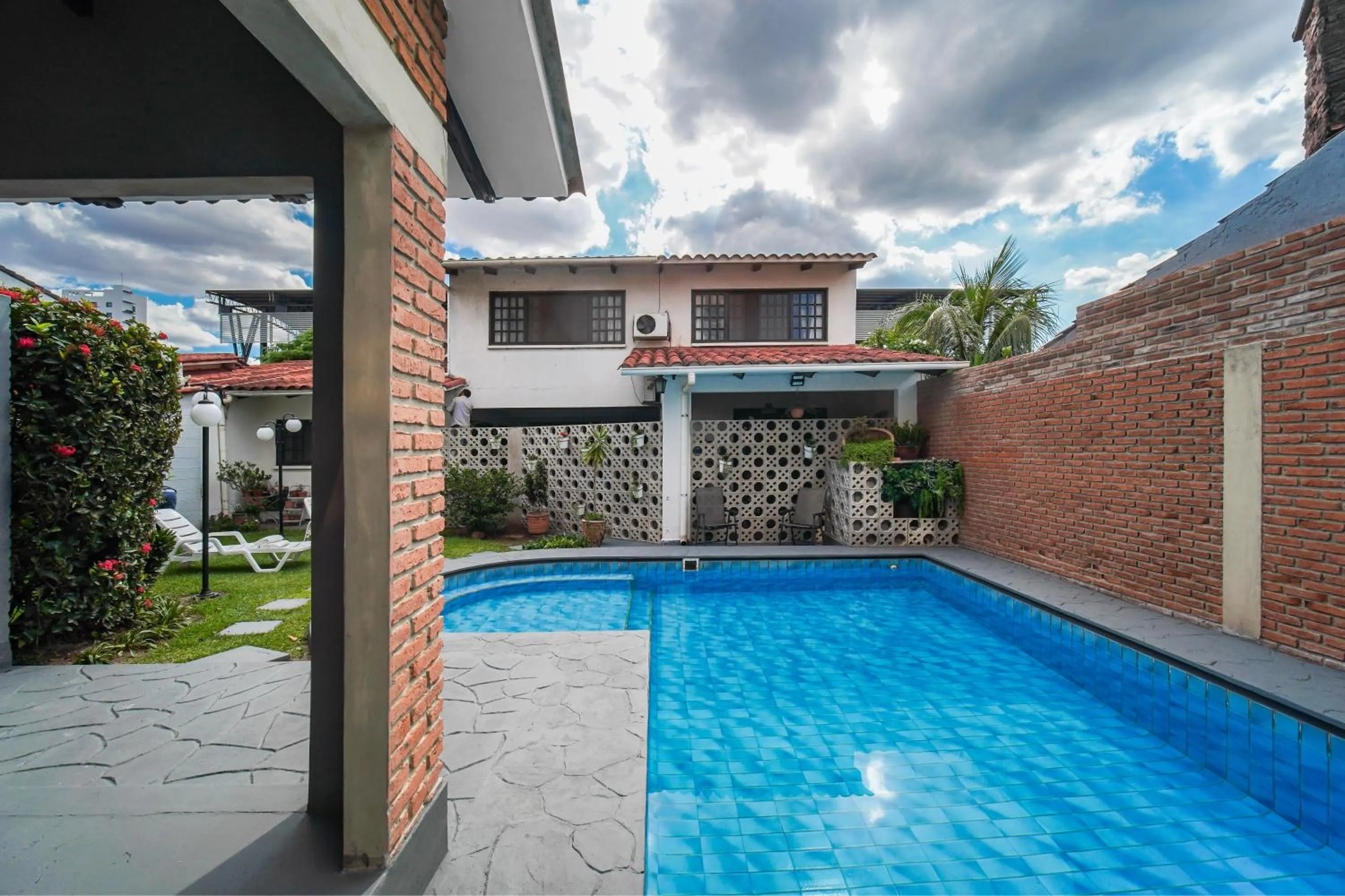 Swimming pool in Chairu Eco Hotel