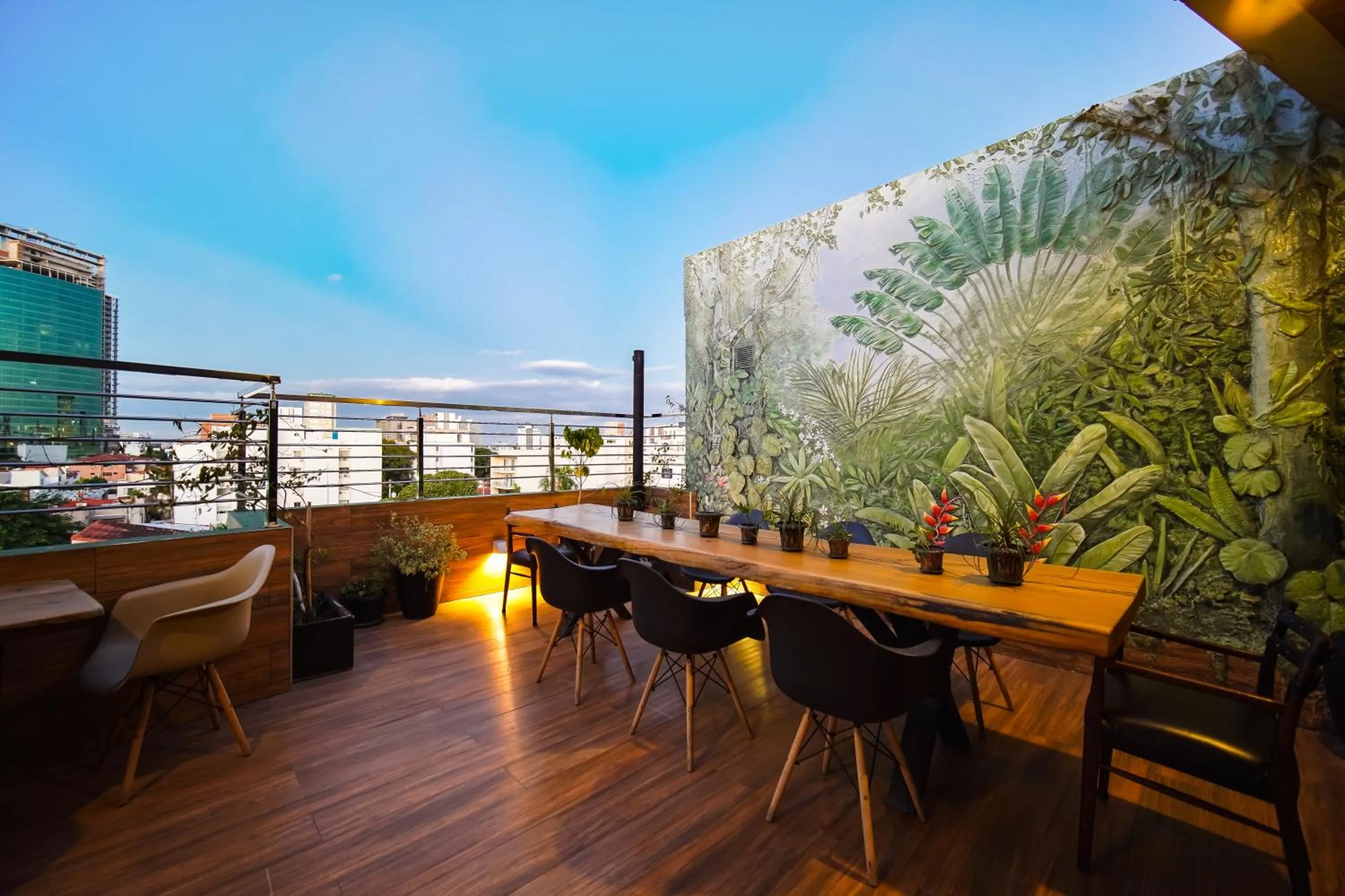 Restaurant/places to eat in Chairu Eco Hotel