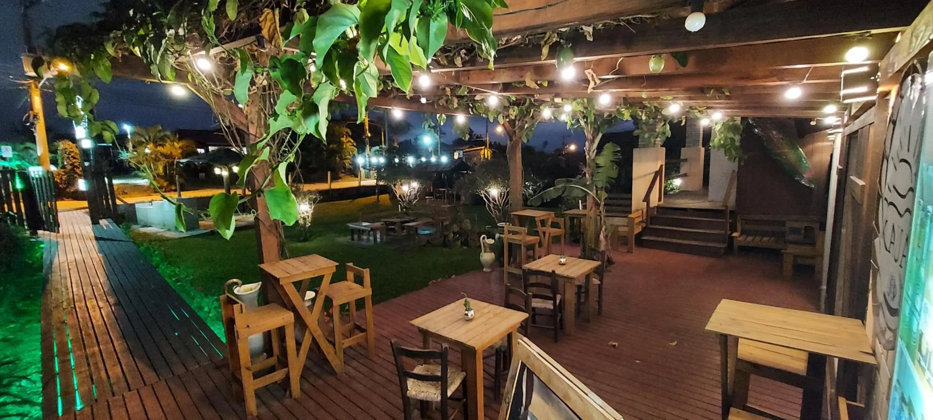 Lounge or bar in Pousada Kauai