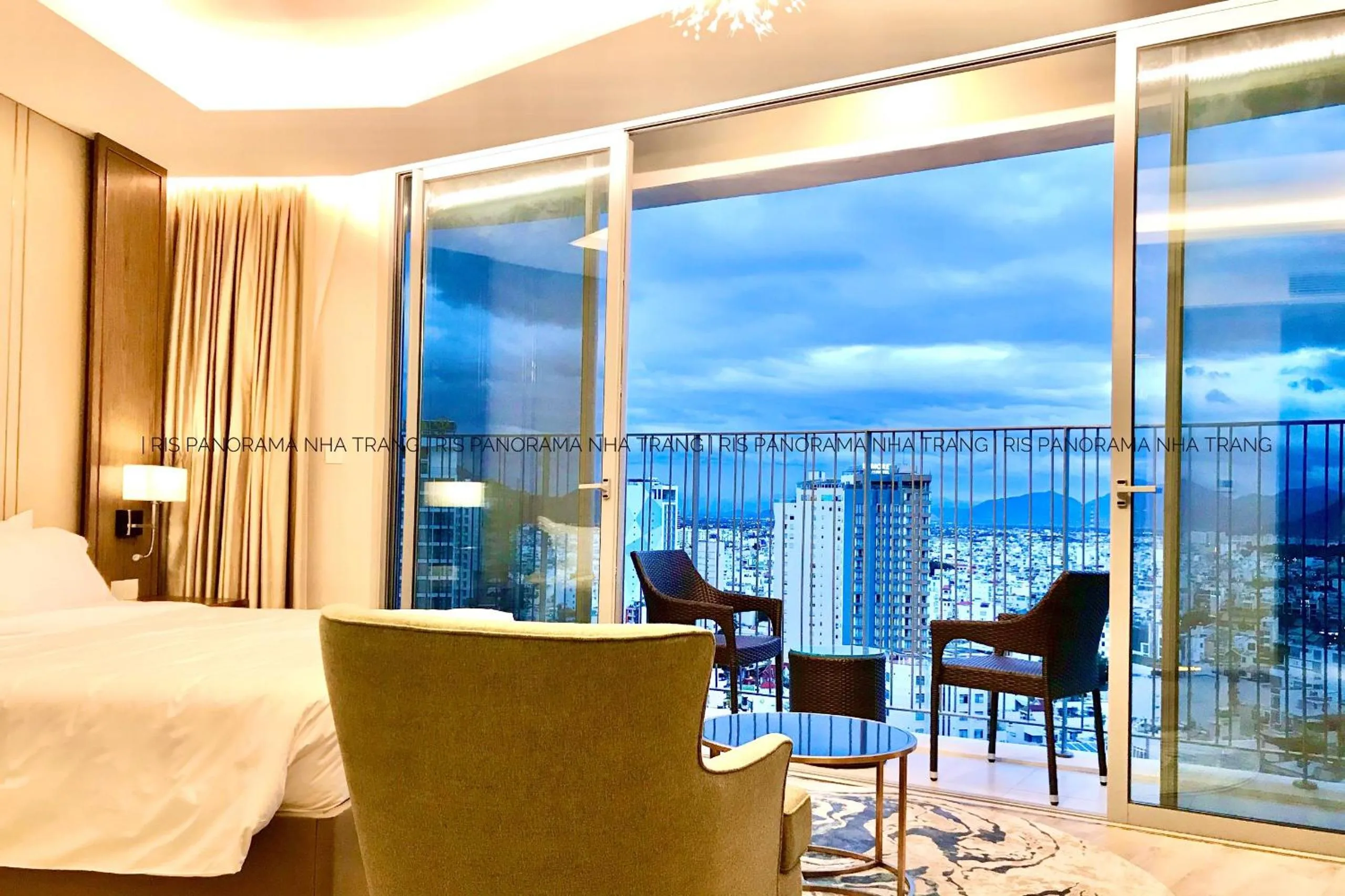 Bed in RIS Panorama Condotel