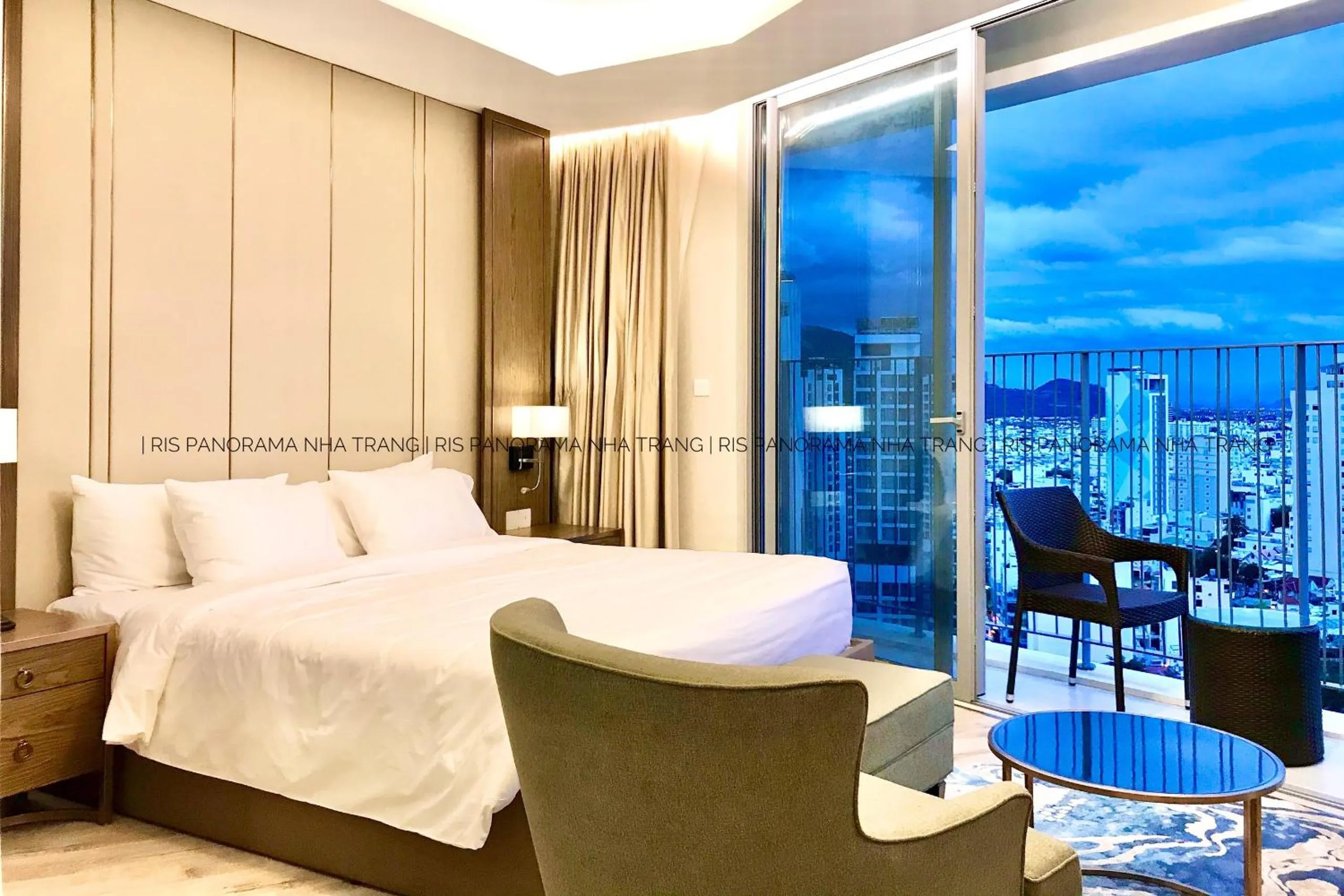 Bed in RIS Panorama Condotel