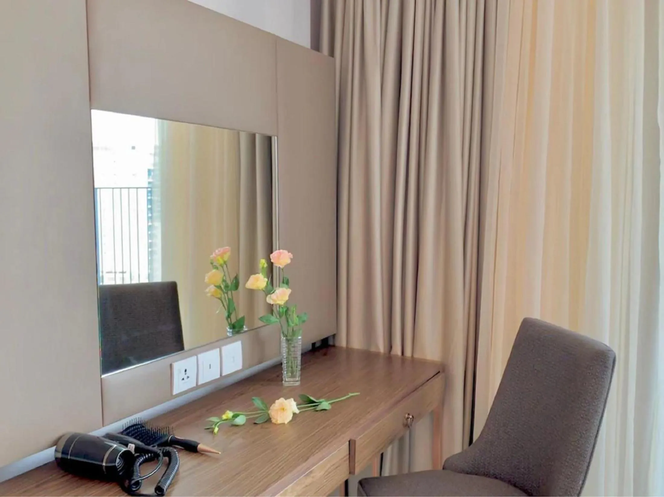 RIS Panorama Condotel