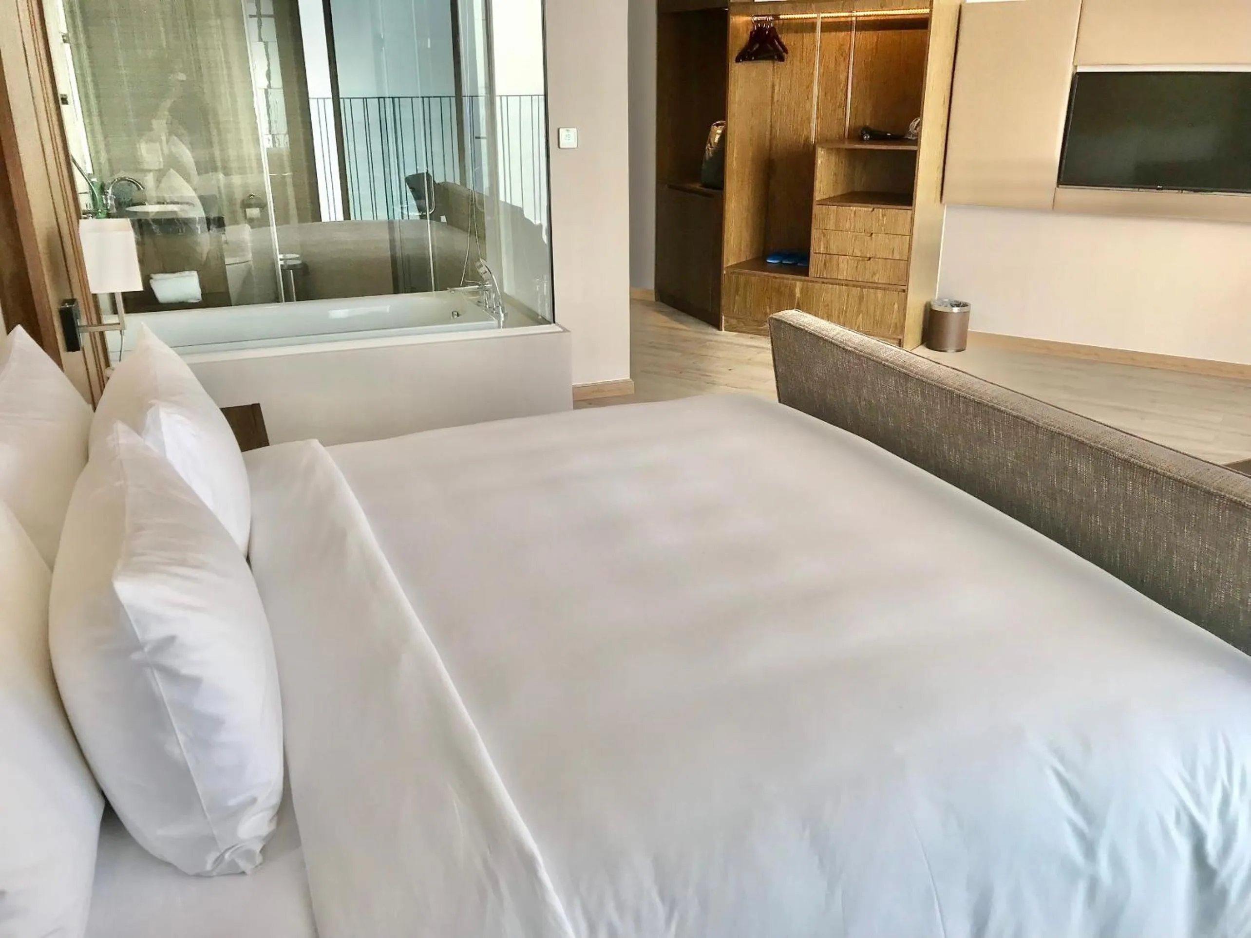 Bed in RIS Panorama Condotel