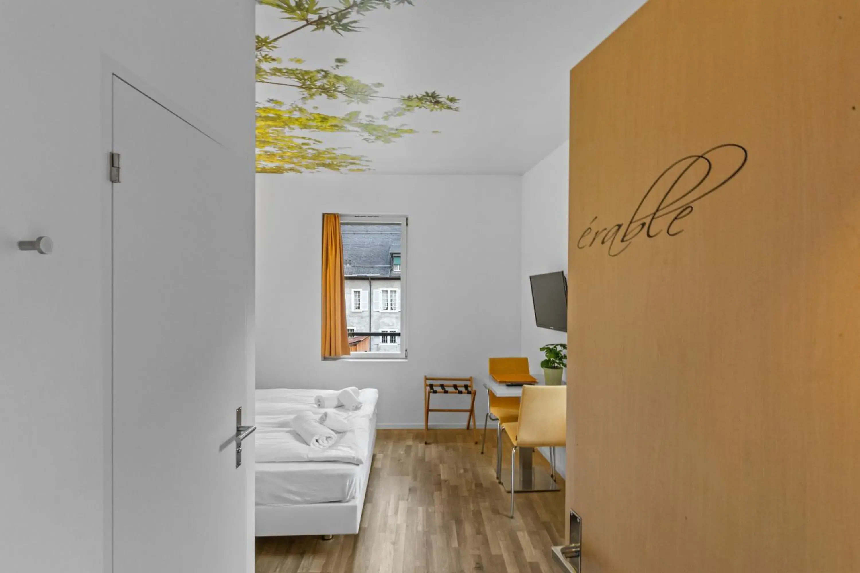 Double Room in Hôtel de la Poste Sierre Double Room in Hôtel de la Poste Sierre