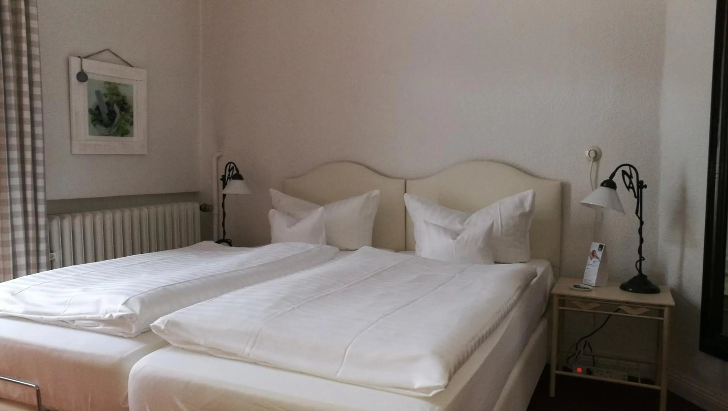 Bed in Hotel Landhaus Lahmann