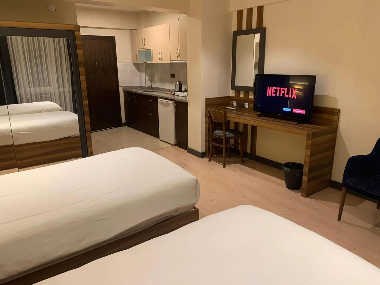 Photo of the whole room, Bed in Bolu Evim Otel