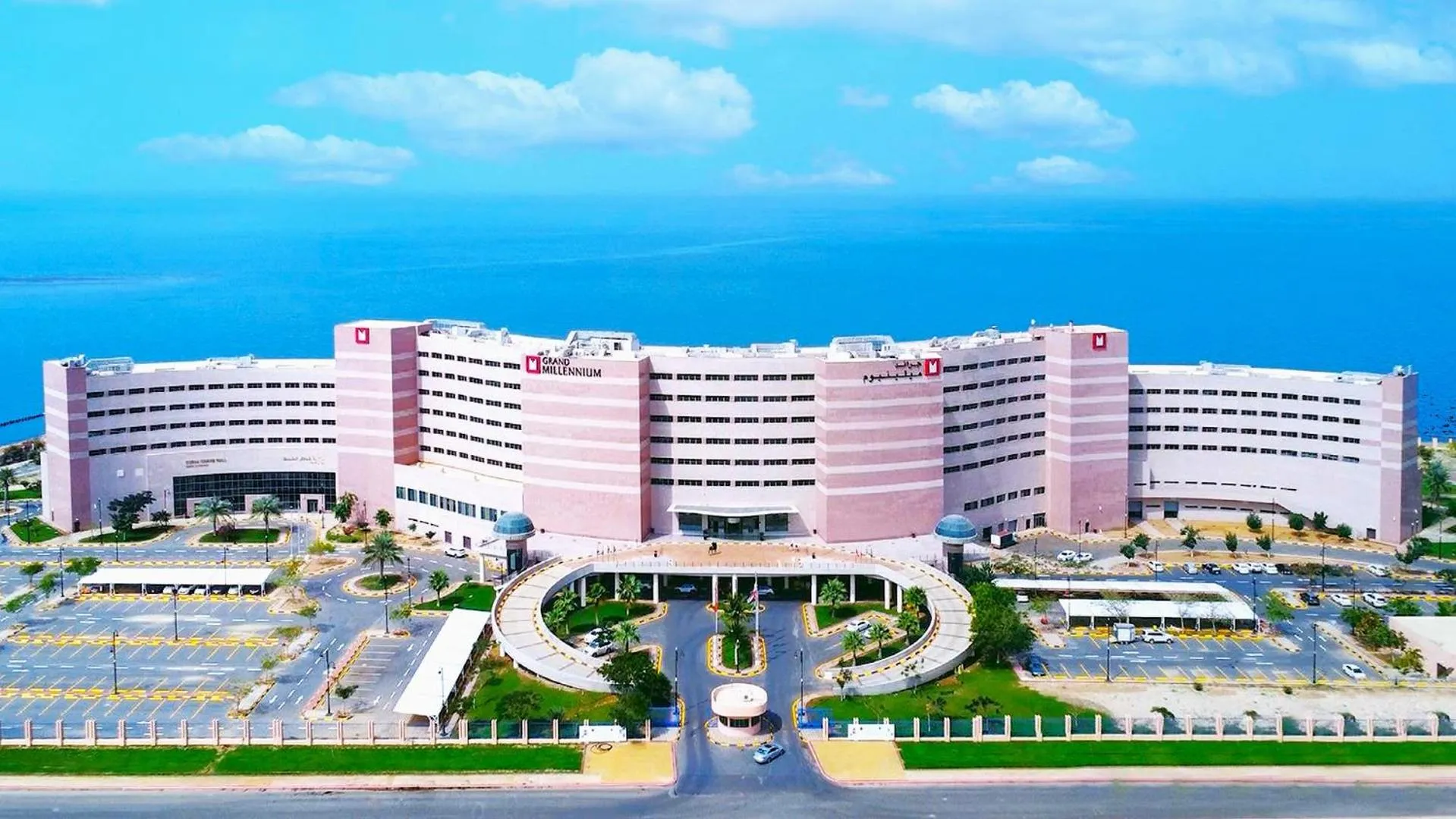 Property building in Grand Millennium Gizan