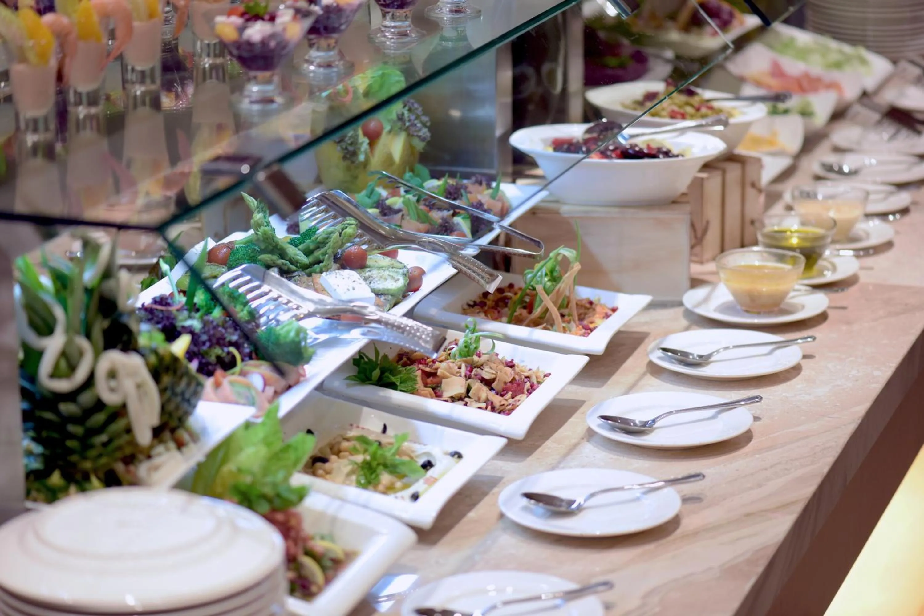 Food in Grand Millennium Gizan