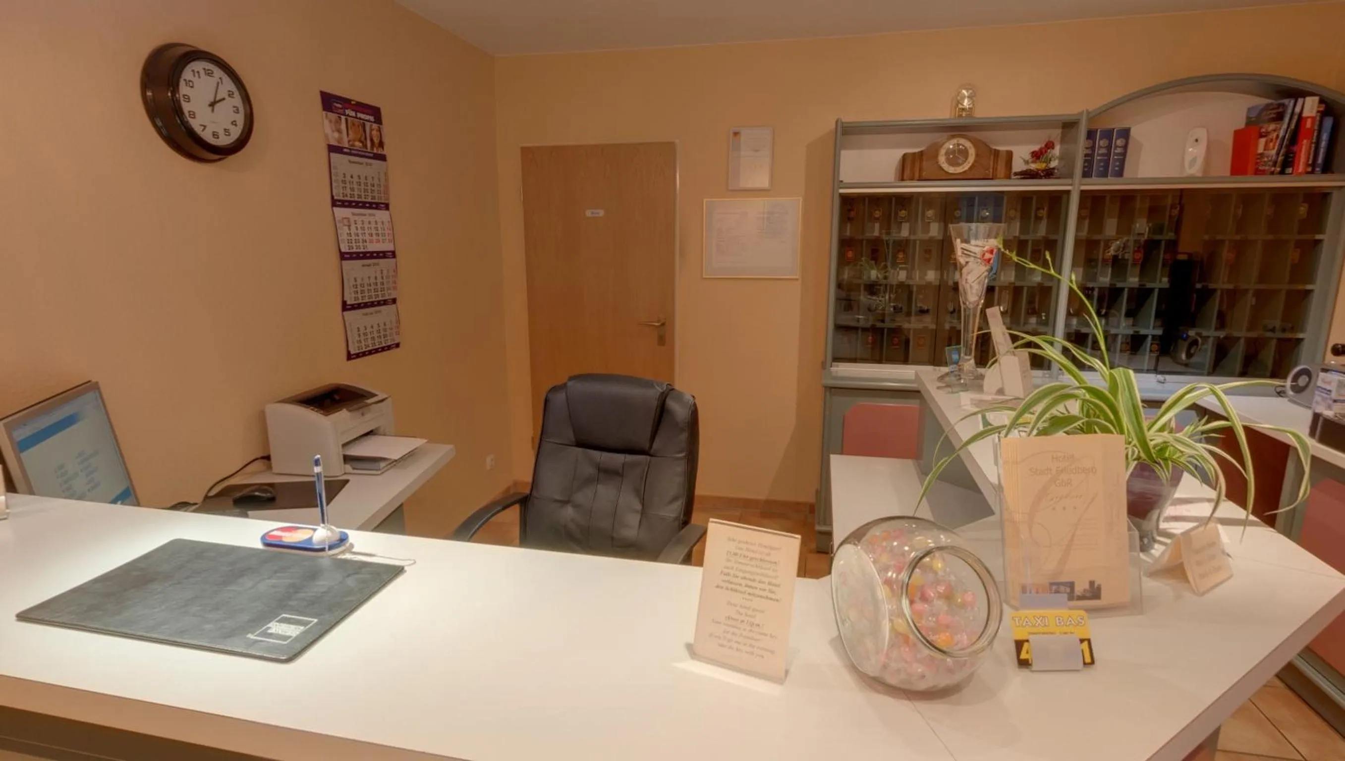 Lobby or reception in Hotel Garni Stadt Friedberg