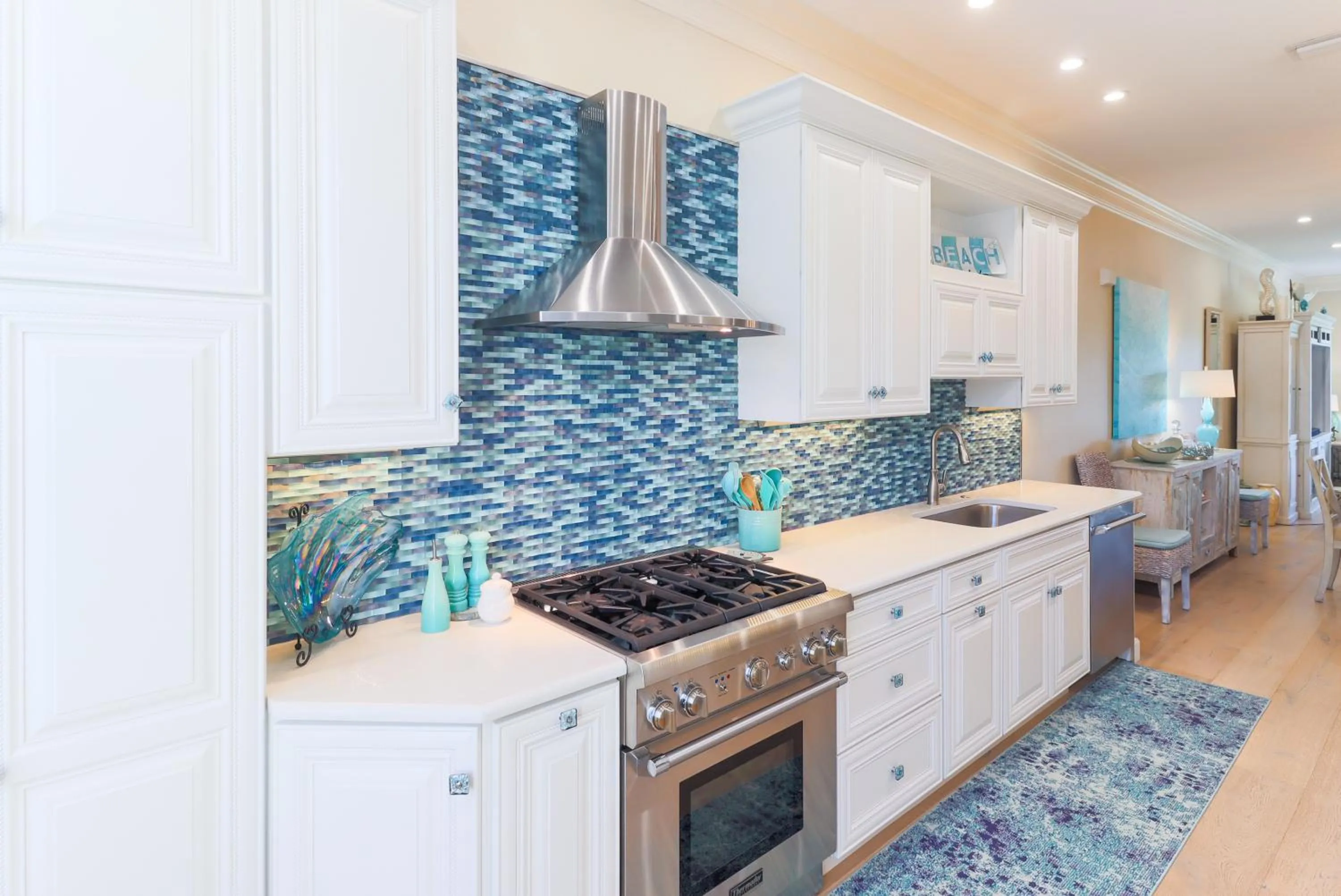 Kitchen or kitchenette in Siesta Key Island Rentals