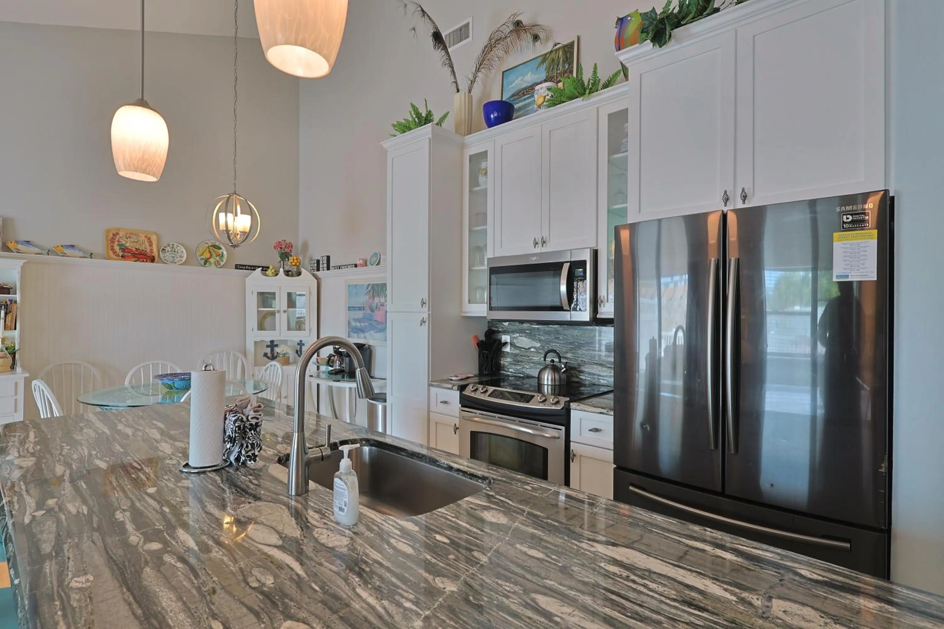 Kitchen or kitchenette in Siesta Key Island Rentals