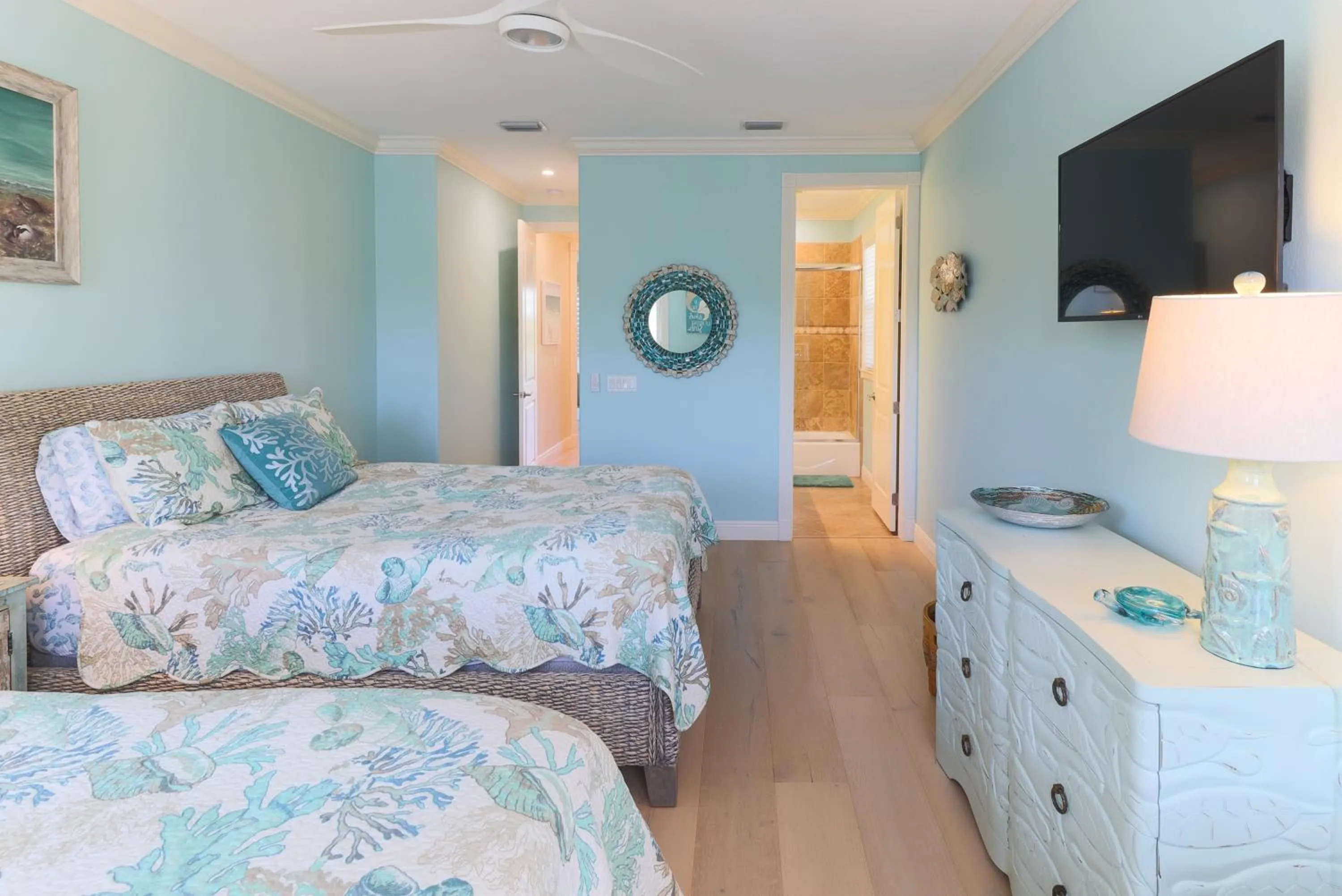 Bedroom, Bed in Siesta Key Island Rentals