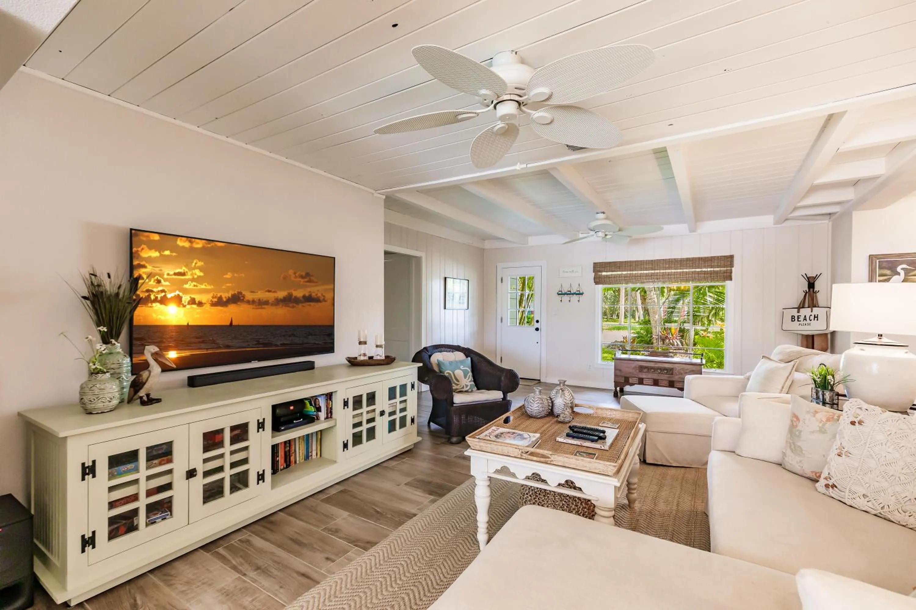 Living room in Siesta Key Island Rentals