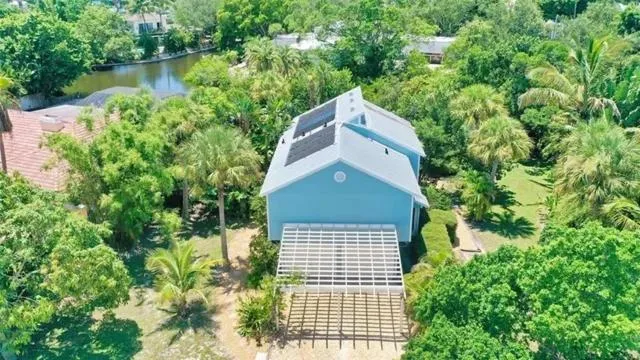 Garden in Siesta Key Island Rentals