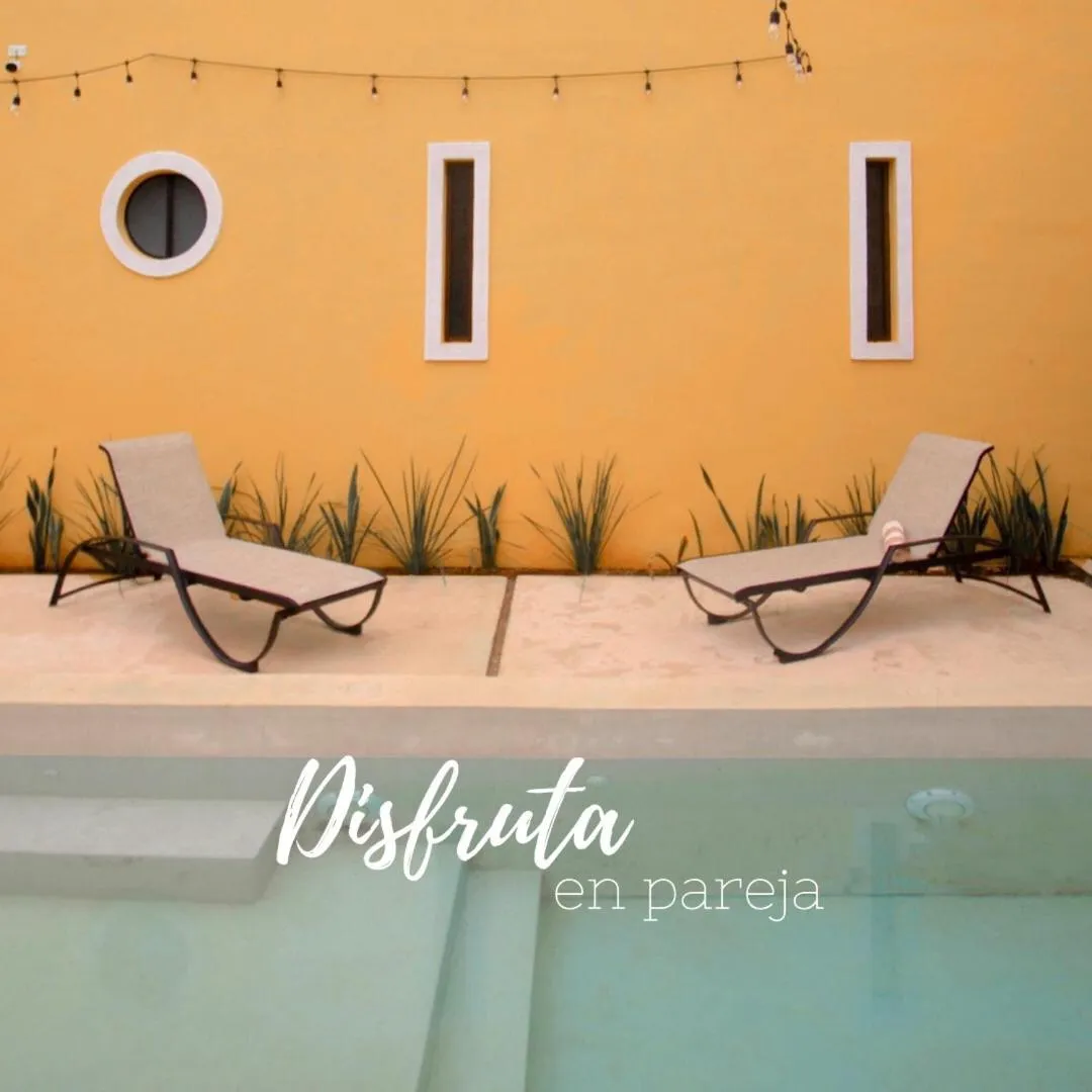 Swimming pool in Hotel Boutique SAYAB