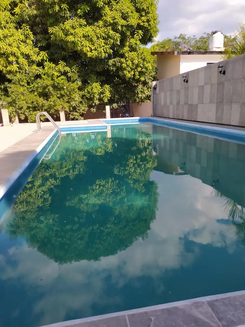 Swimming pool in Portal de José