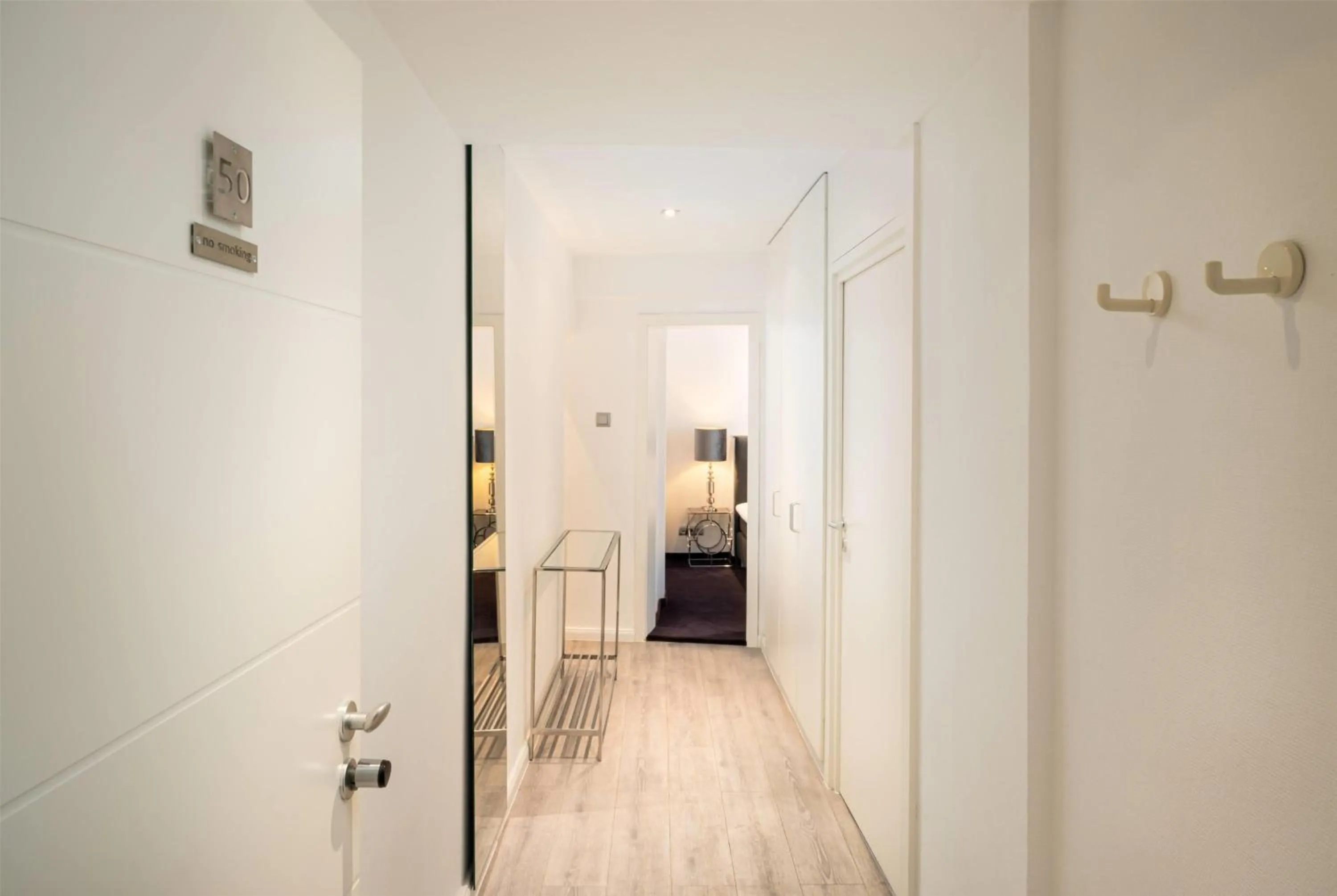 Photo of the whole room, Bed in elaya hotel hannover city, Trademark by Wyndham