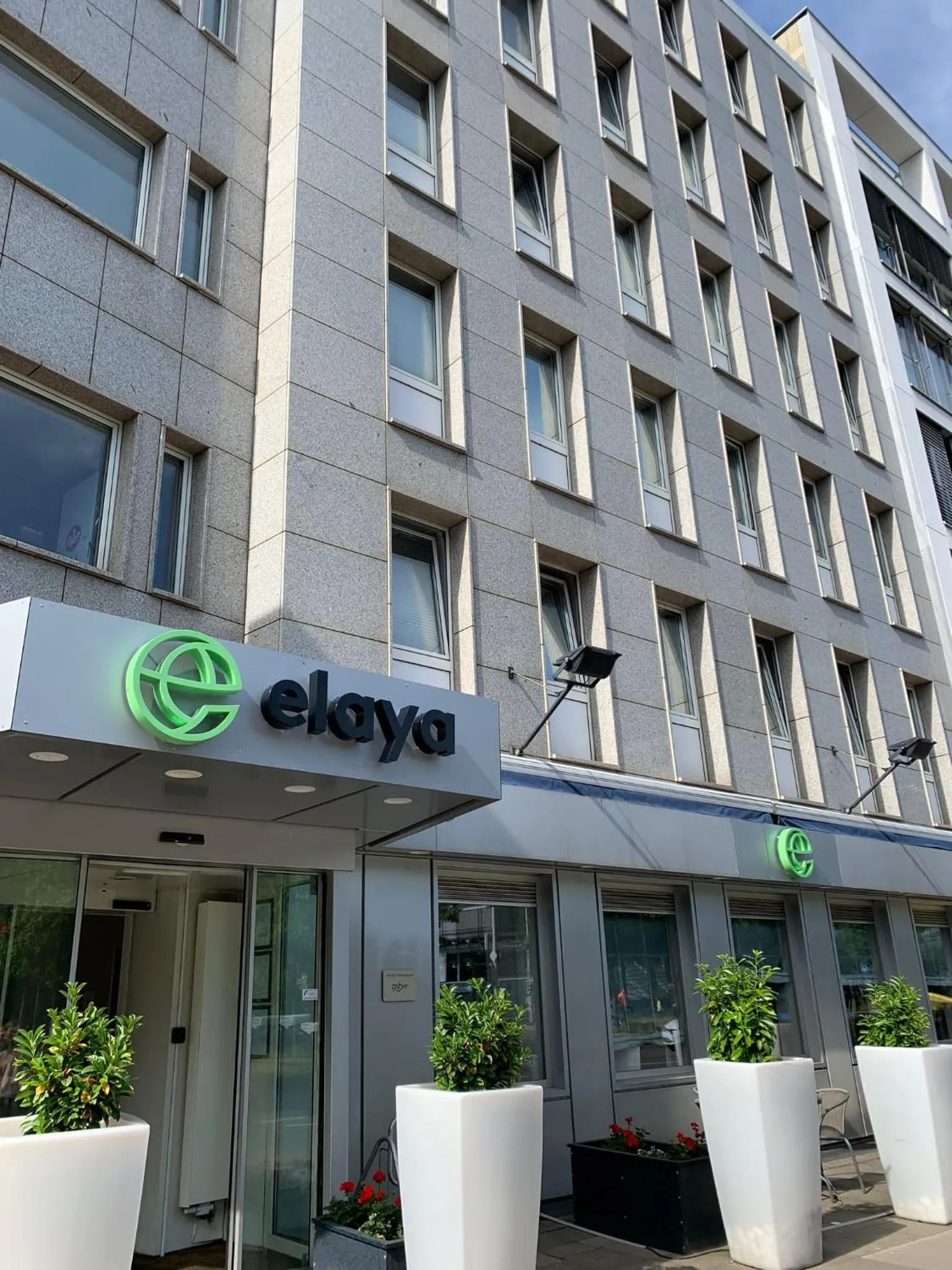 Property building in elaya hotel hannover city