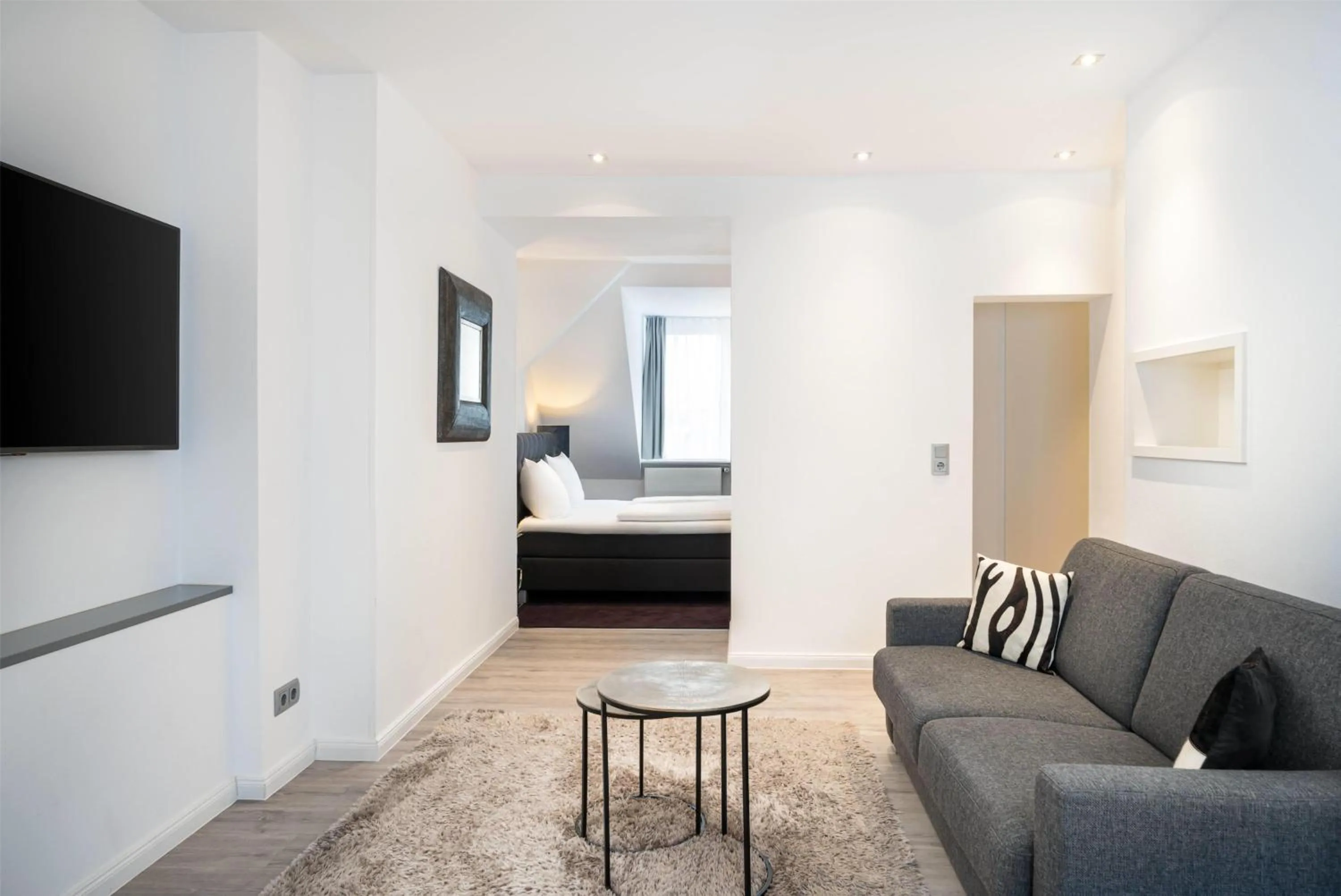 Photo of the whole room in elaya hotel hannover city, Trademark by Wyndham