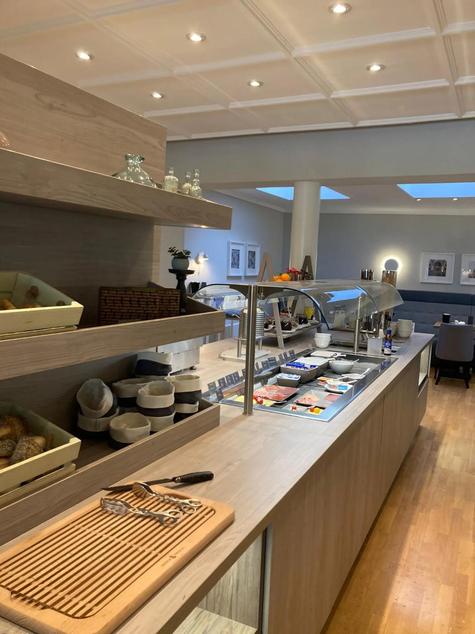 Breakfast in elaya hotel hannover city