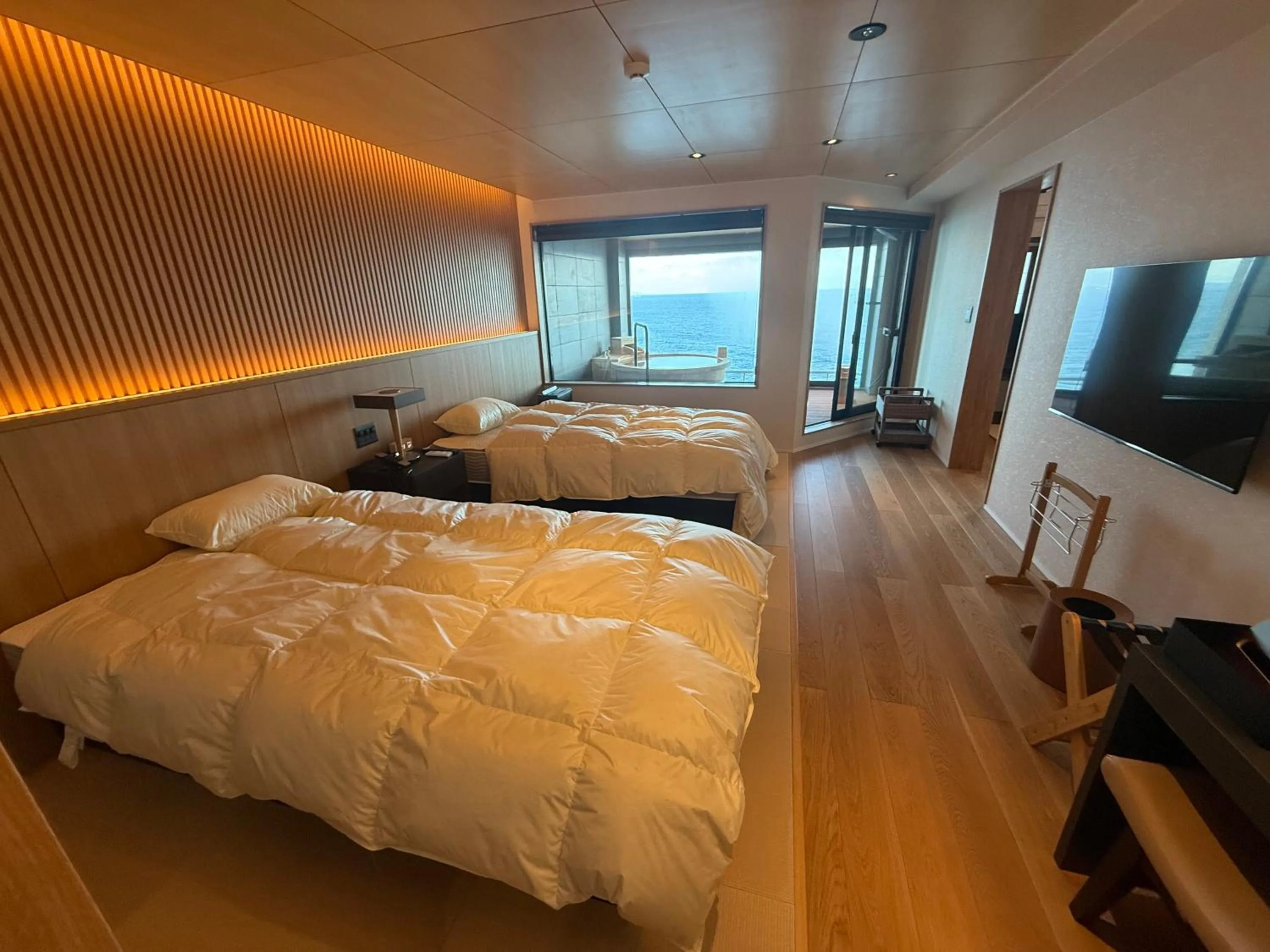 Bed in Atagawa Onsen Blue Ocean